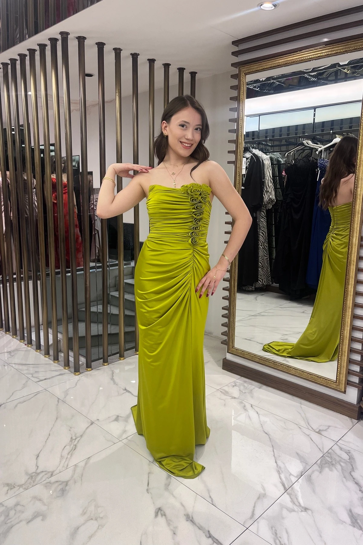 Kadın Straplez 3 Boyut Çiçekkli Drapeli Astarlı Likralı Uzun Elbise