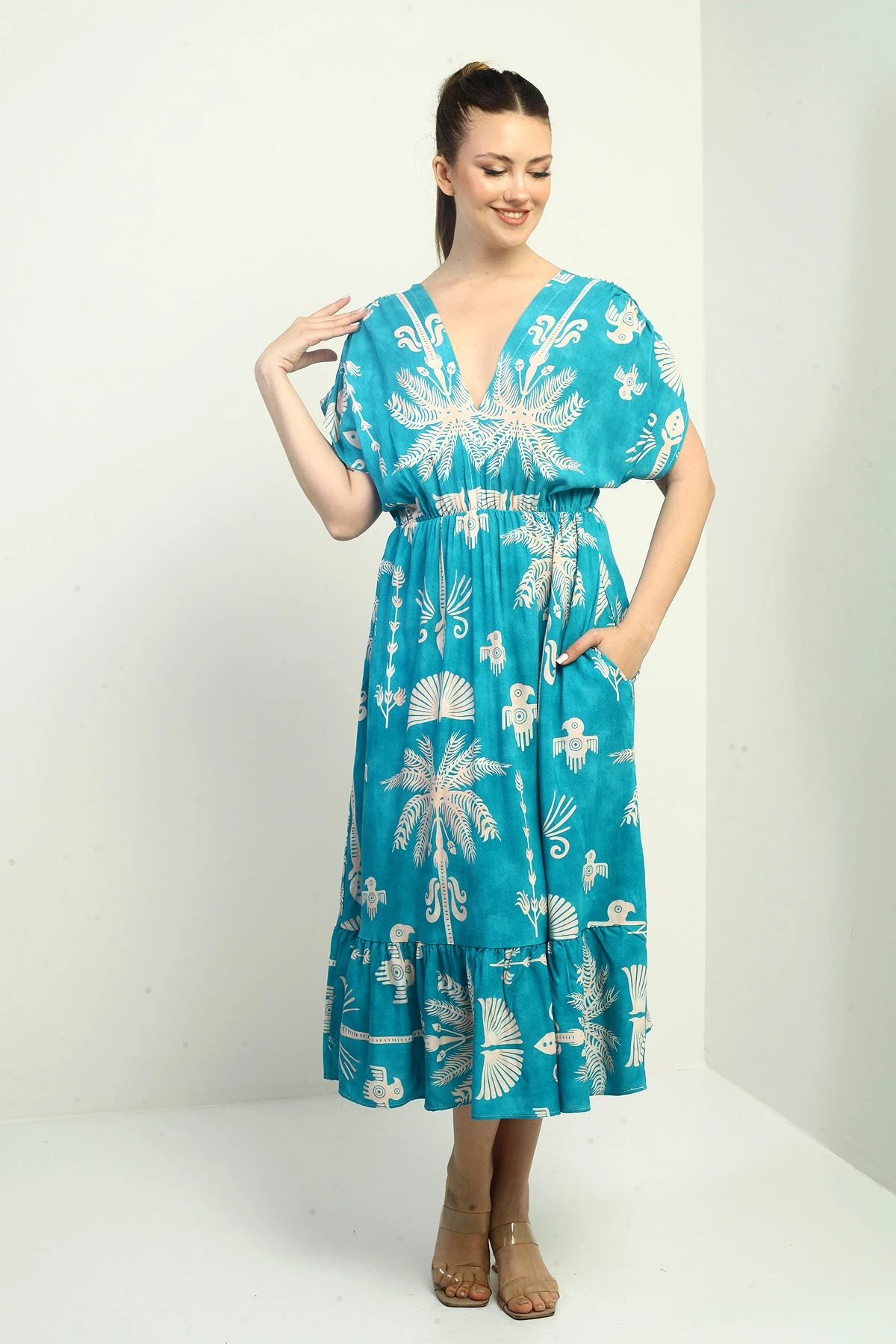 Kadın Ön Arka V Yaka Yarasa Kollu Palmiyeli Cepli Fırfırlı Elbise