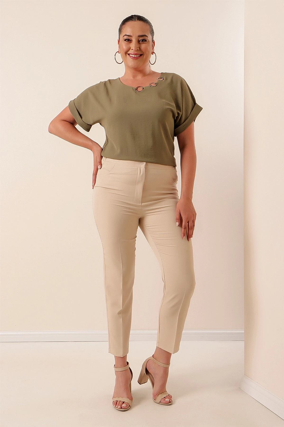 Beli Lastikli En Boy Likralı Büyük Beden Pantolon