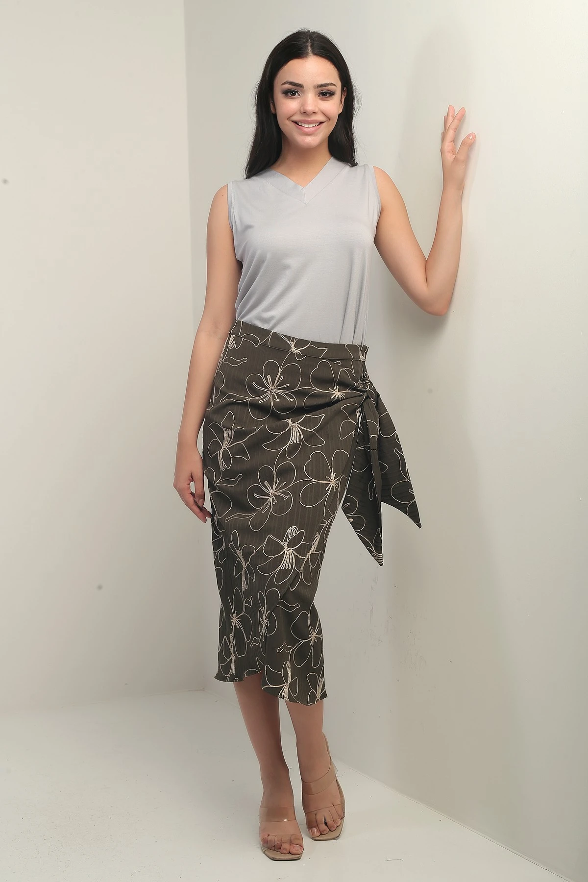 Kadın Yandan Bağlamalı Kordeneli Midi Etek