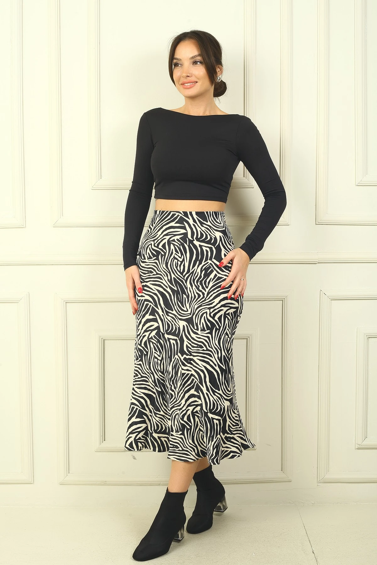 Kadın Beli Lastikli Zebra Desen Saten Etek