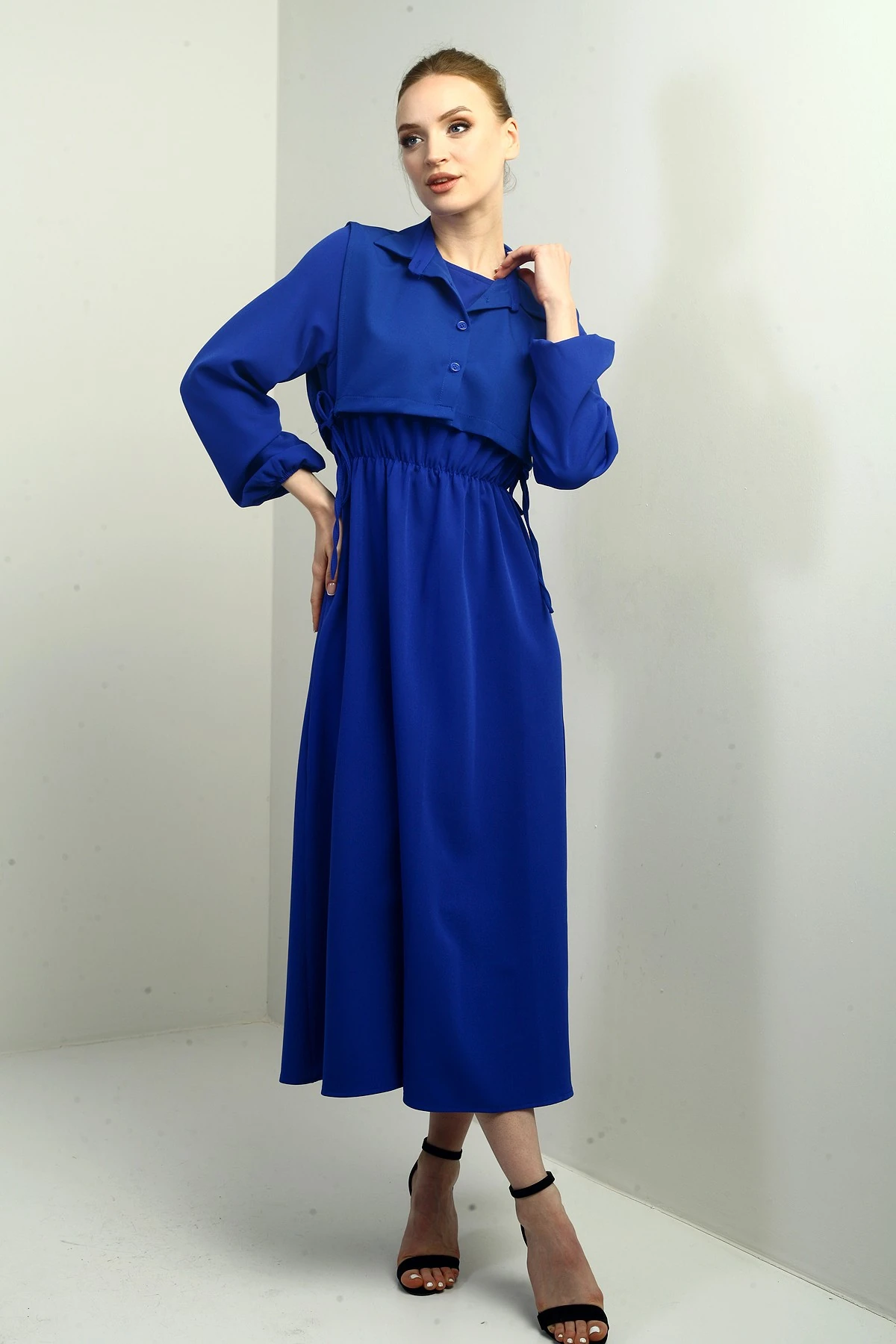 Kadın Düğmeli Çıkma Yelekli Beli Lastikli Uzun Kollu Midi Elbise