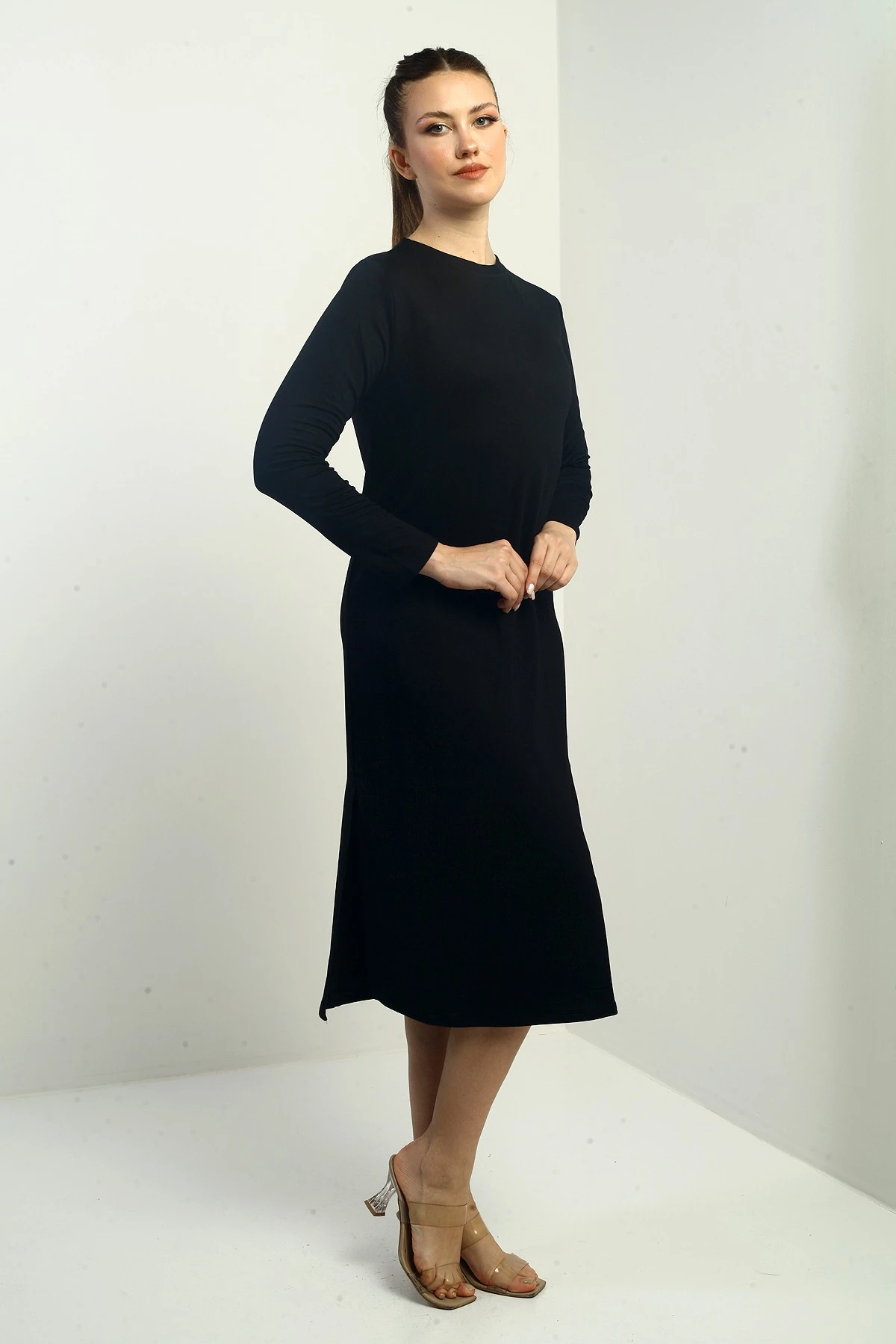 Kadın Kristal Basic Yandan Yırtmaçlı Midi Elbise