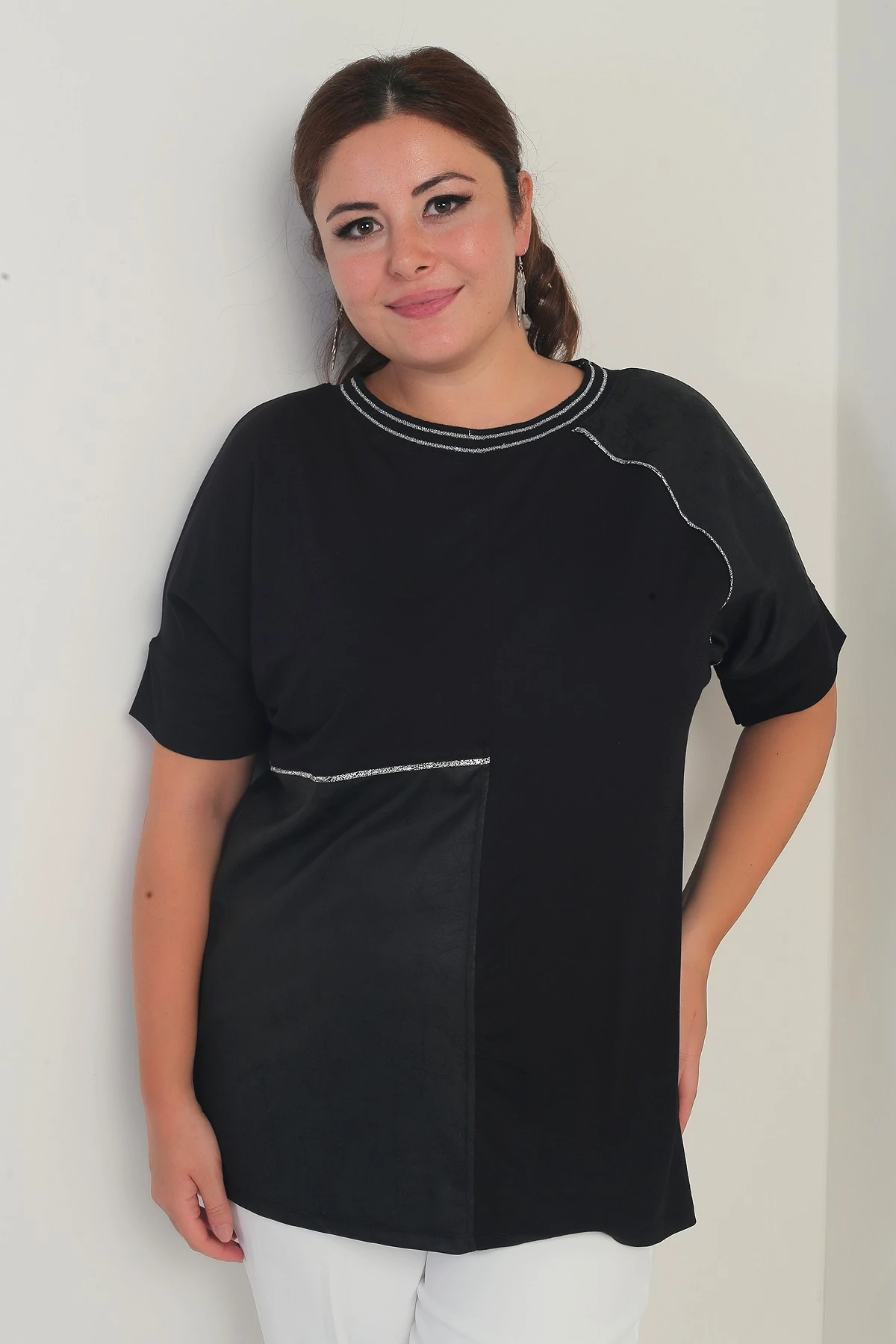 Kadın Deri Garnili Sim Detaylı Likralı Büyük Beden Bluz