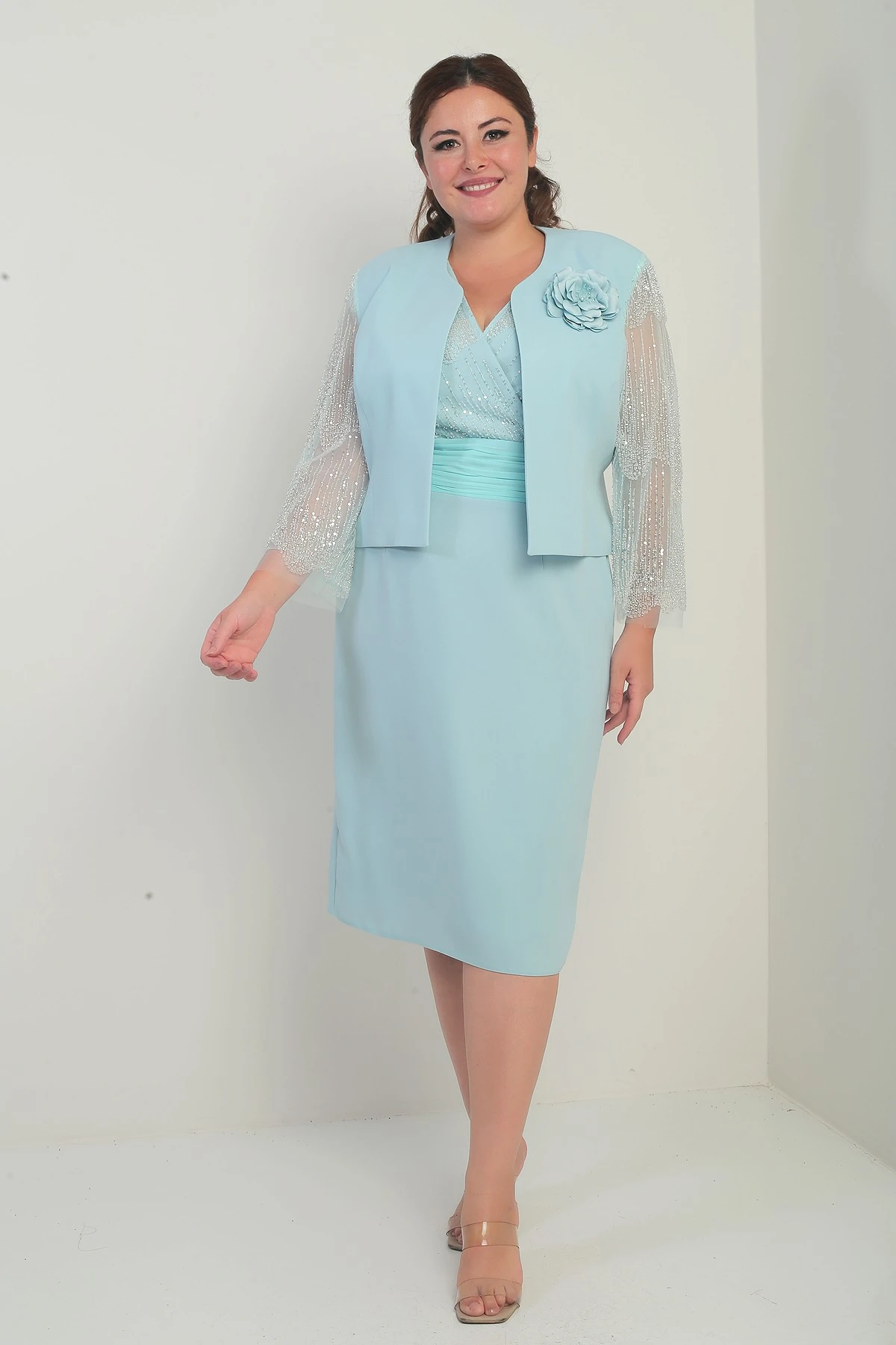 Kadın Kruvaze Yaka Beli Drapeli Elbise Kolları Tül Ceket Astarlı Pul Detaylı Büyük Beden 2'li Takım