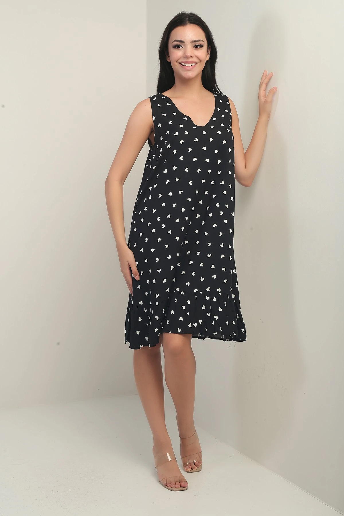 Kadın V Yaka Kalp Desen Eteği Fırfırlı Rahat Kalıp Elbise