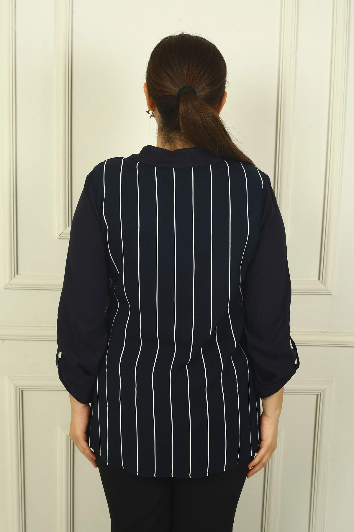 Kadın Tek Cepli Kol Katlamalı Çizgili B.B. Gömlek