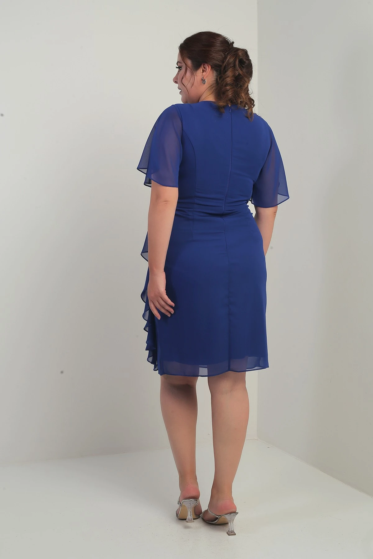 Kadın Omuz Ve Bel Kristal Taşlı Astarlı Mendilli Büyük Beden Şifon Elbise