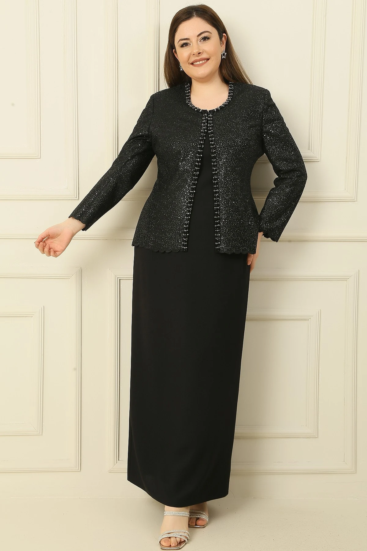 Yaka Taşlı Astarlı Uzun Krep Elbise Pullu Ceket Büyük Beden 2'li Takım