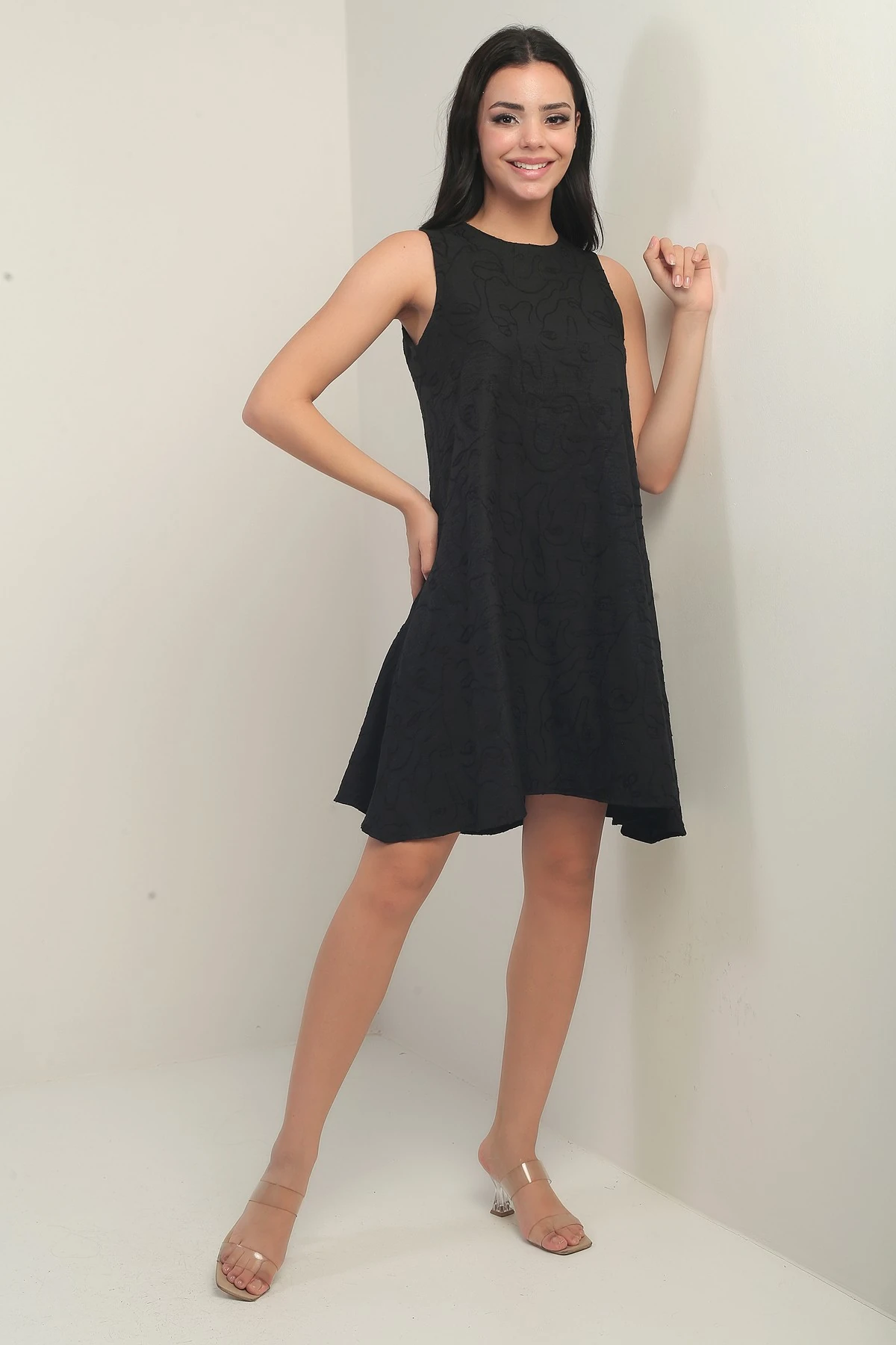 Kadın Yuvarlak Yaka Karışık Desen Kordeneli Kısa Elbise