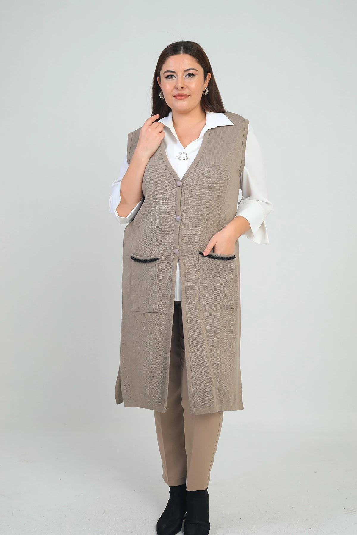 Kadın Cepleri Şerit Detaylı Büyük Beden Uzun Triko Yelek