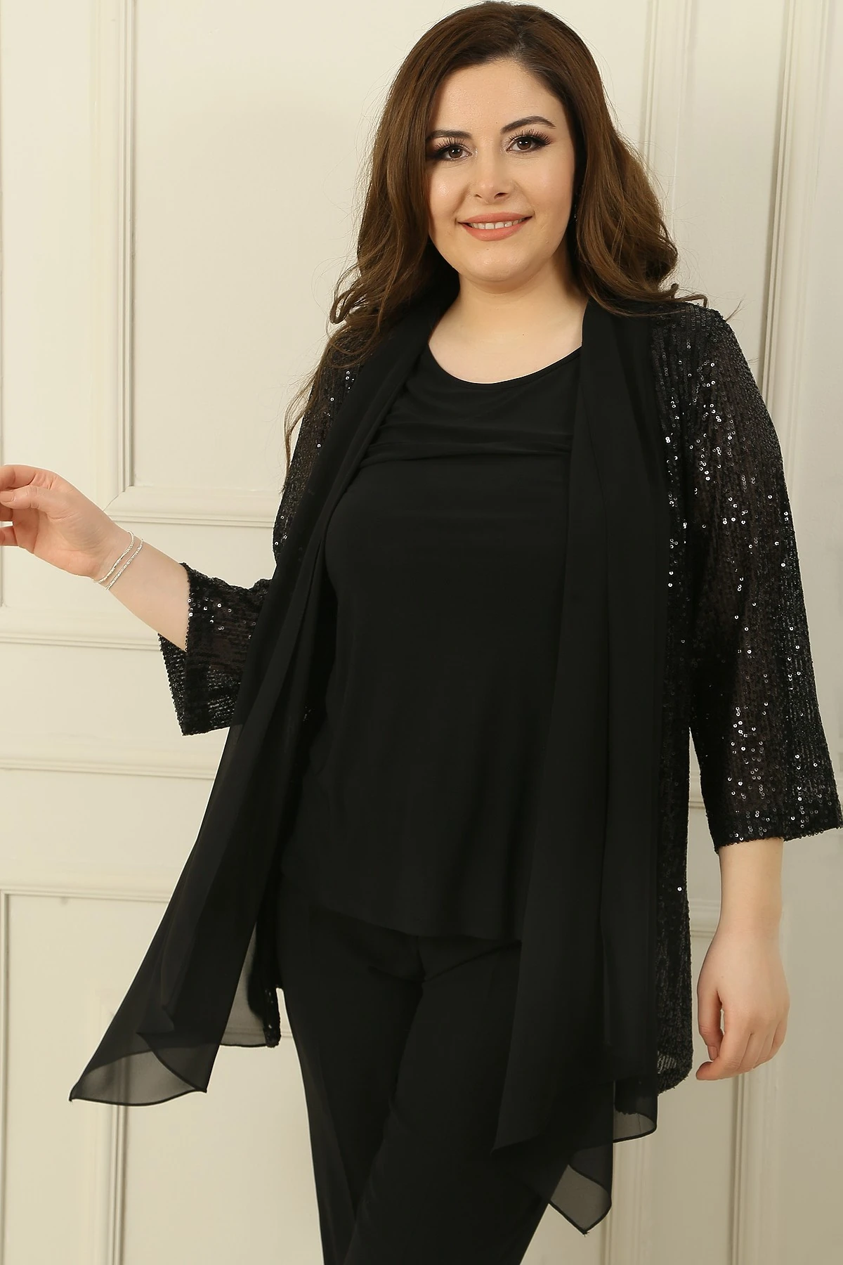 Kadın İçi Kolsuz Bluz Şal Yaka Şifon Detaylı Pulpayet Ceket Büyük Beden 2 'li Takım