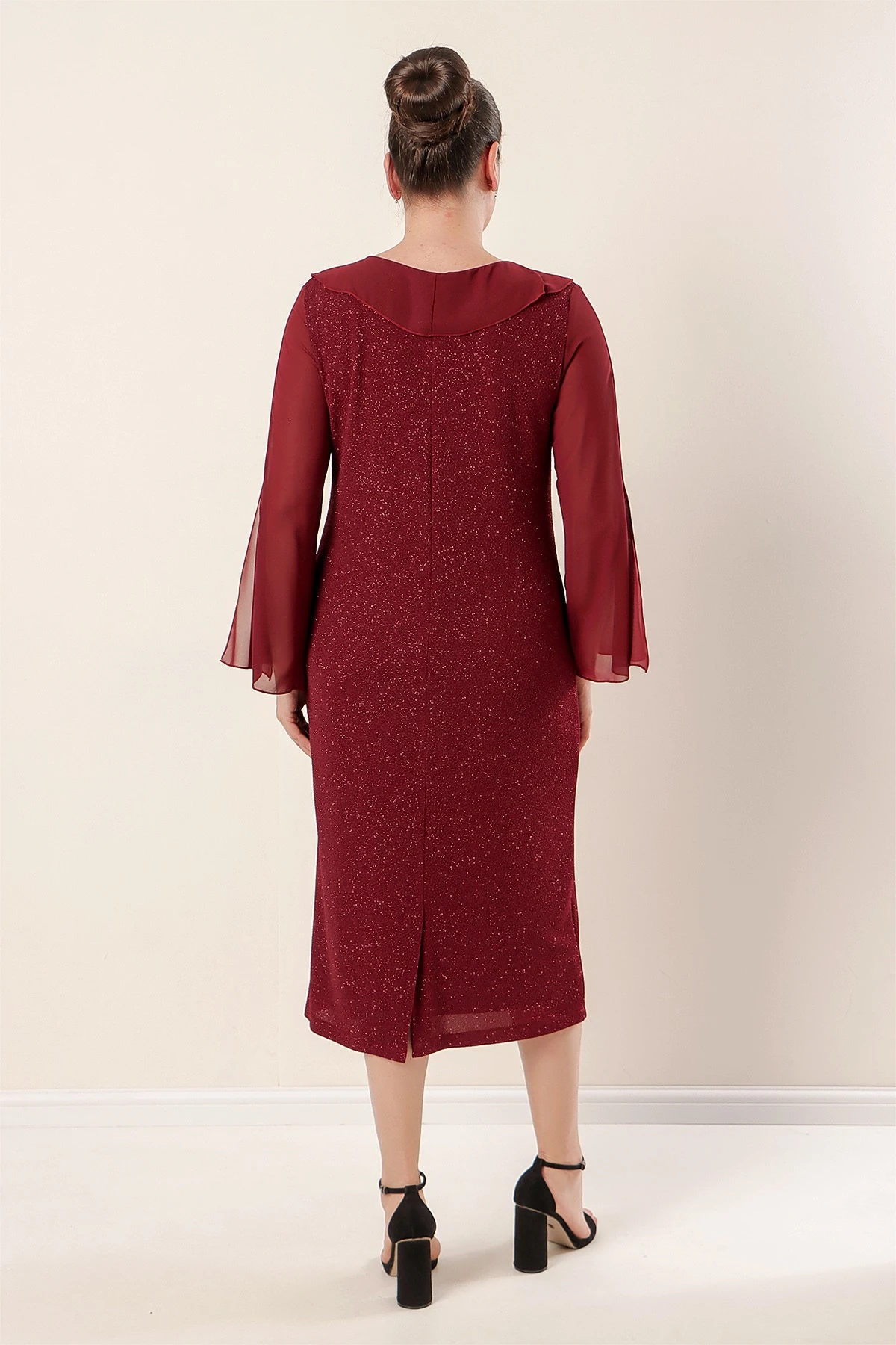 Yaka Ve Kollar Şifon Astarlı Likralı Simli Büyük Beden Elbise