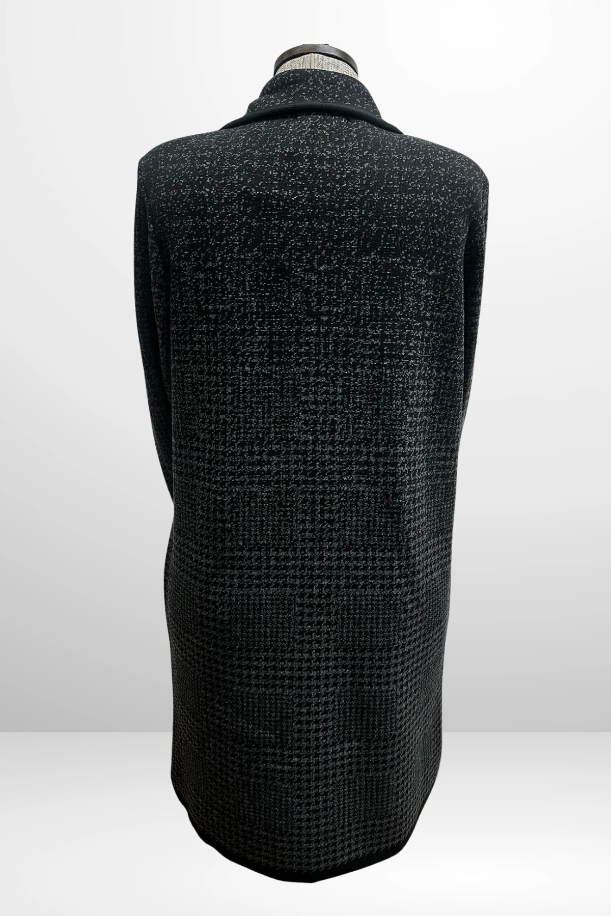 Kadın Önü Düğmeli Kazayağı Desenli Cepli Büyük Beden Triko Kaban