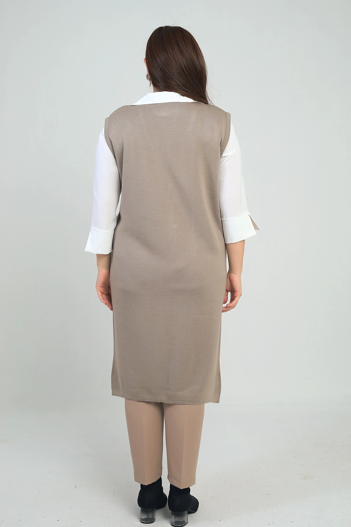 Kadın Cepleri Şerit Detaylı Büyük Beden Uzun Triko Yelek