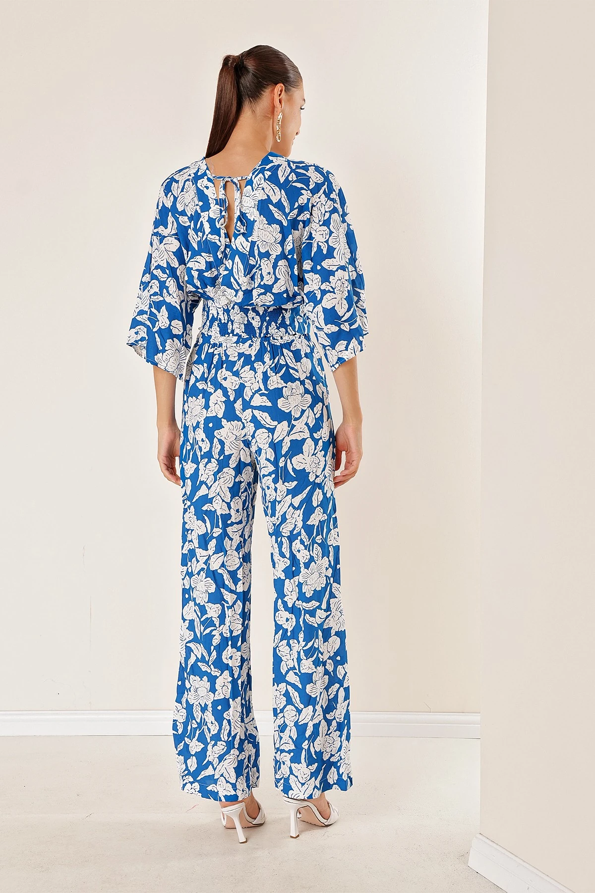 Beli Lastikli Cepli Palazzo Pantolon Ön Arka V Yaka Crop Desenli İkili Takım