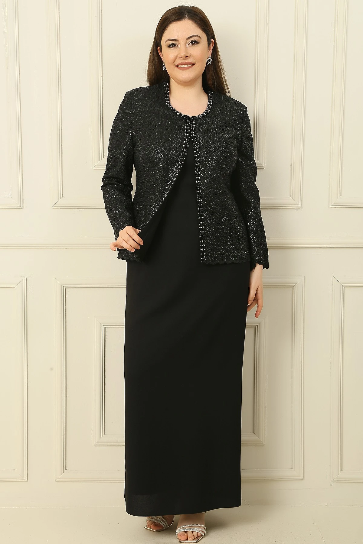 Yaka Taşlı Astarlı Uzun Krep Elbise Pullu Ceket Büyük Beden 2'li Takım