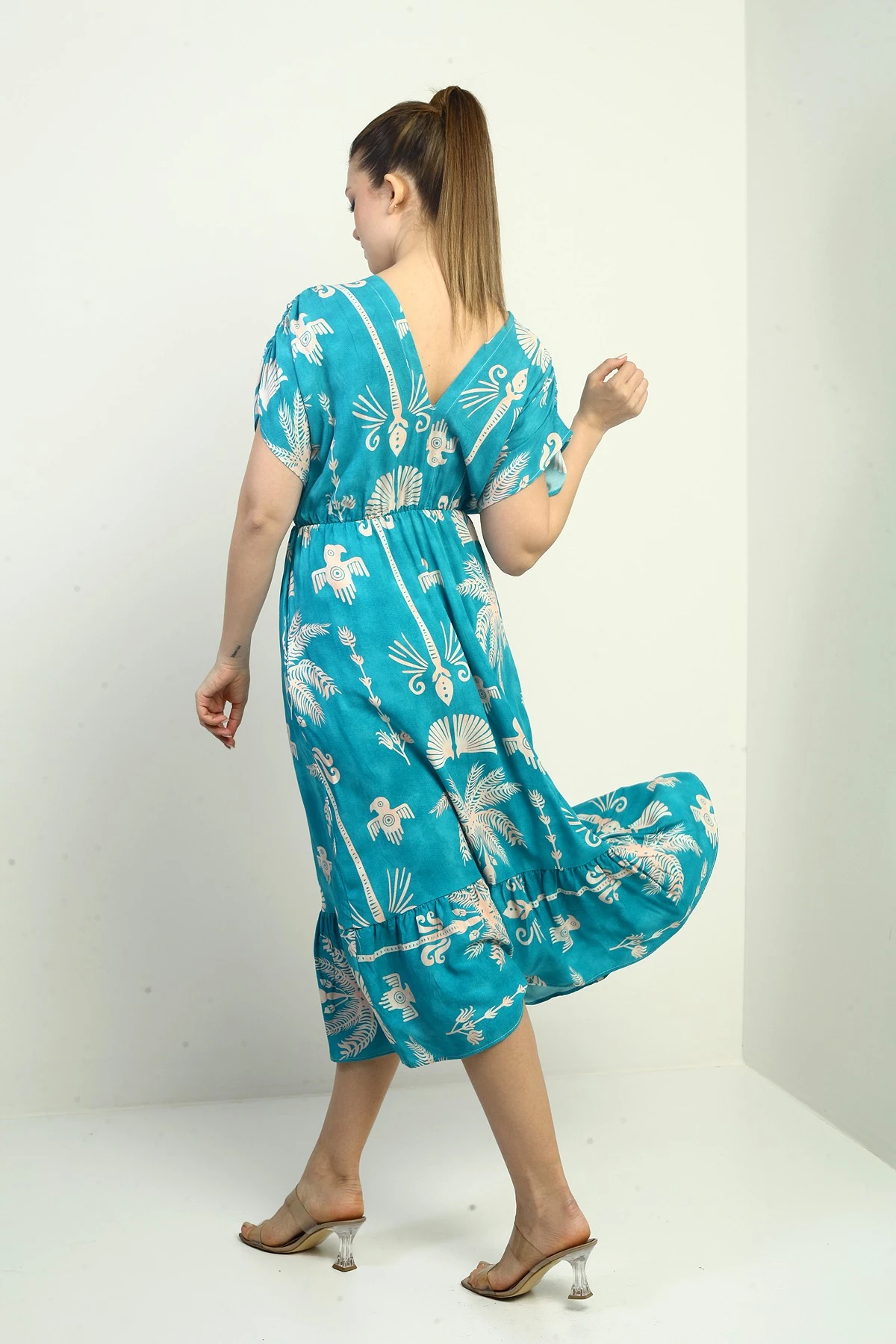 Kadın Ön Arka V Yaka Yarasa Kollu Palmiyeli Cepli Fırfırlı Elbise