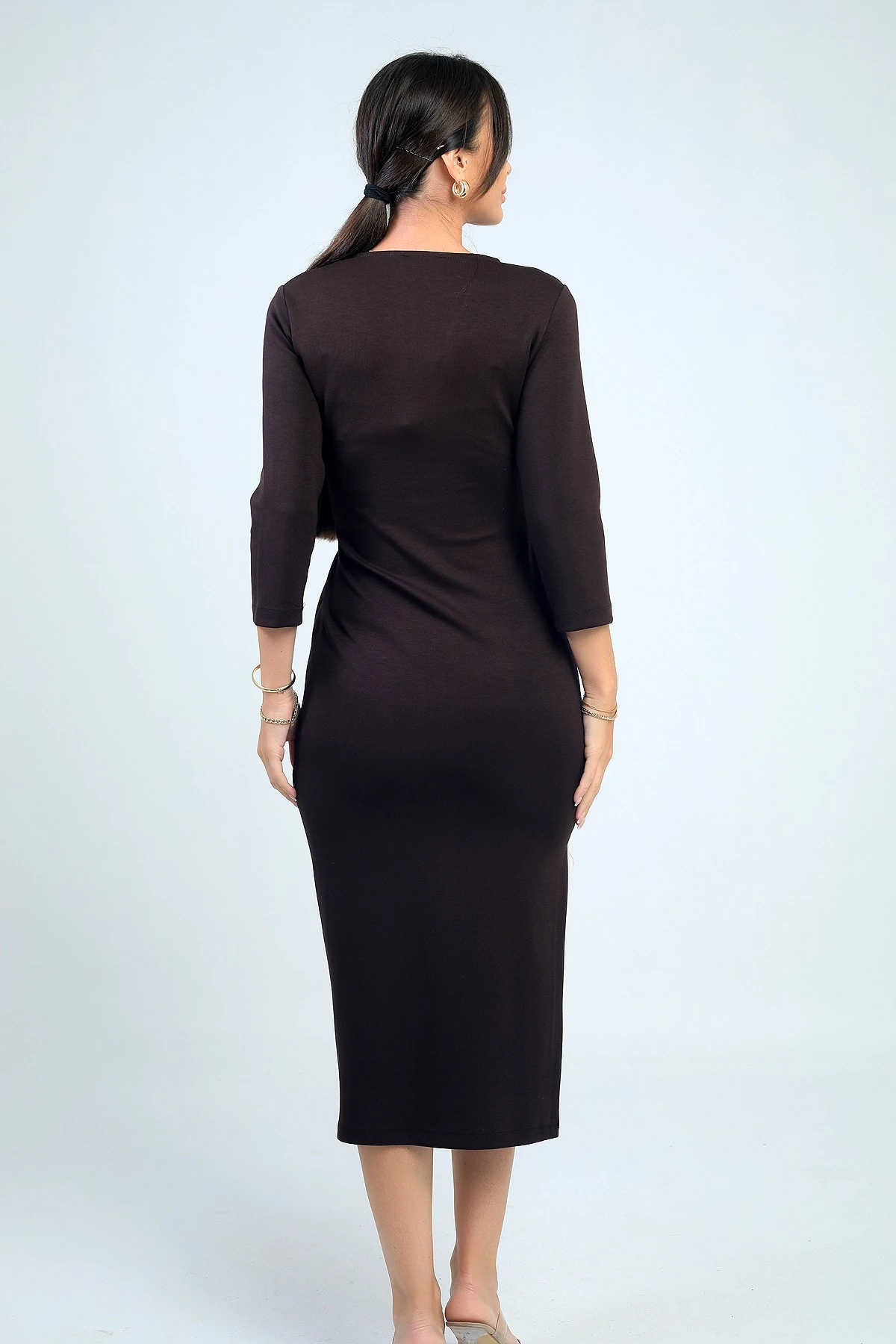 Kadın Kruvaze Yaka Toka Detaylı Yırtmaçlı Midi Elbise