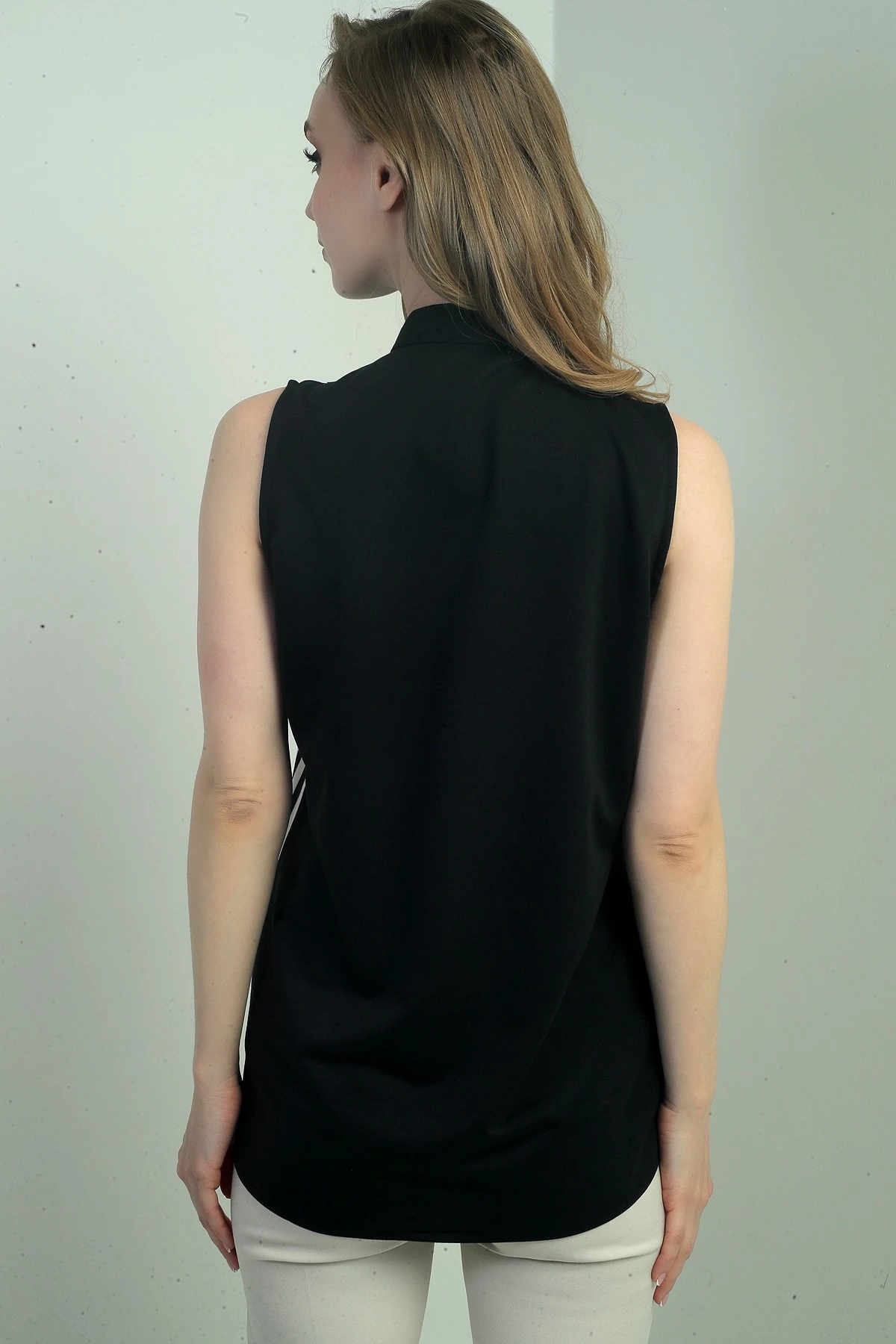 Kadın Çizgi Detaylı Deri Cepli Likralı Yelek