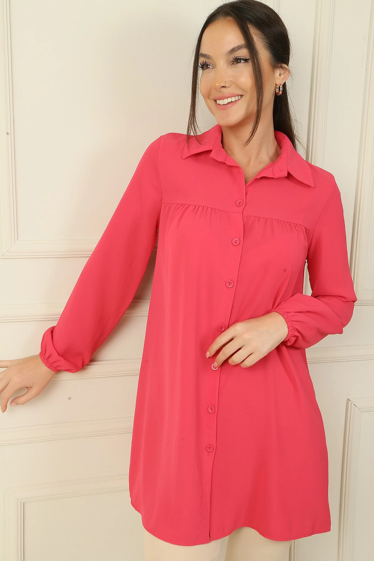 Önü Roba Büzgülü Gömlek