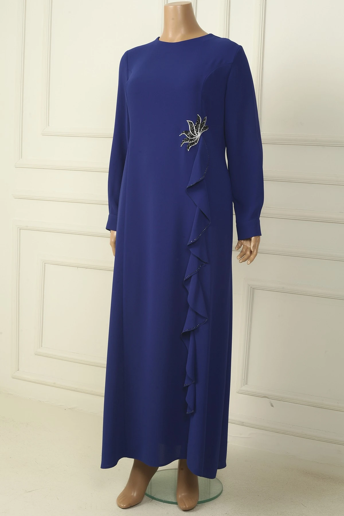 Kadın Çiçek Taş İşlemeli Volanlı Büyük Beden Uzun Krep ELbise