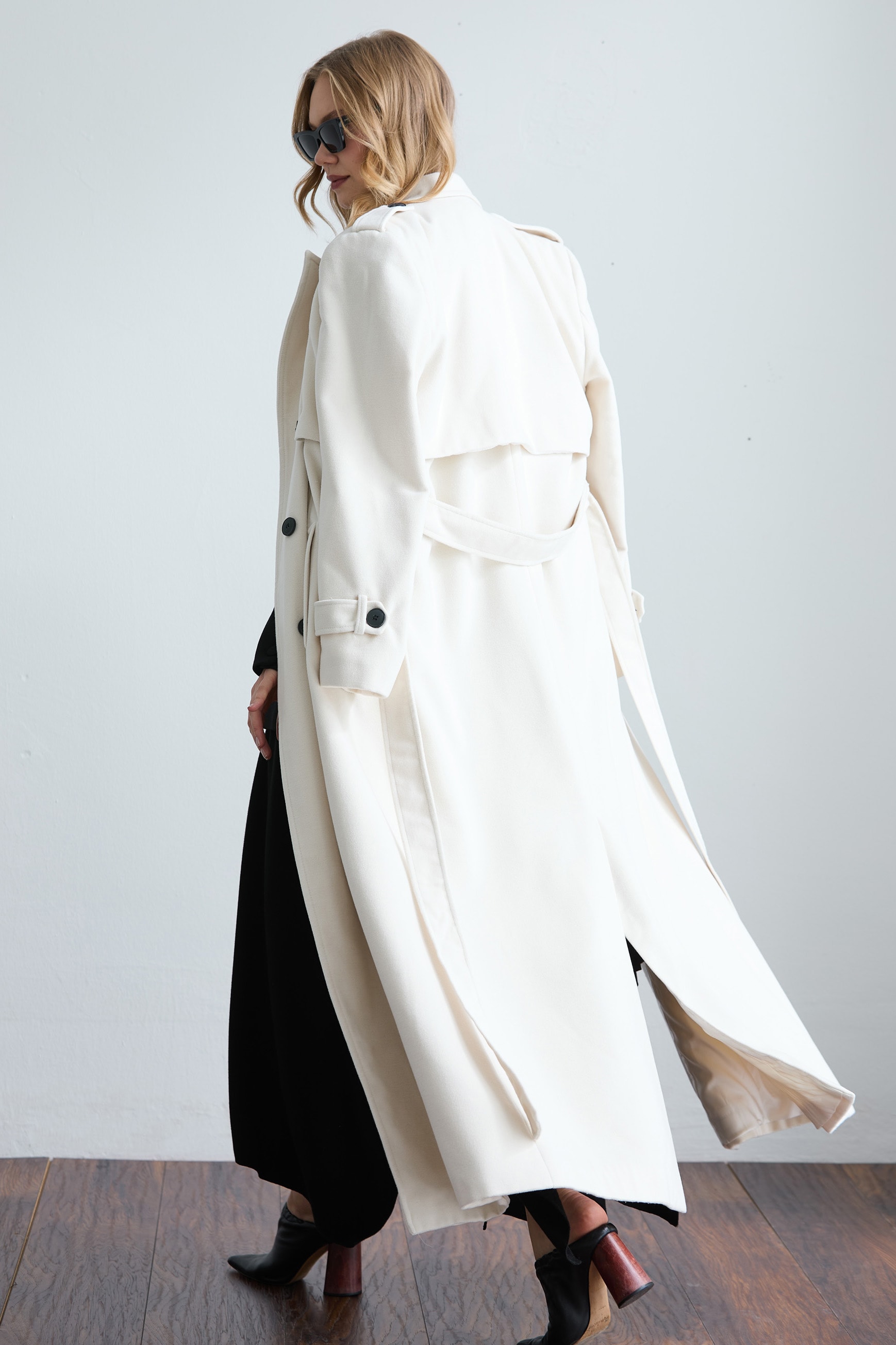 TINA BEYAZ KAŞMİR PALTO