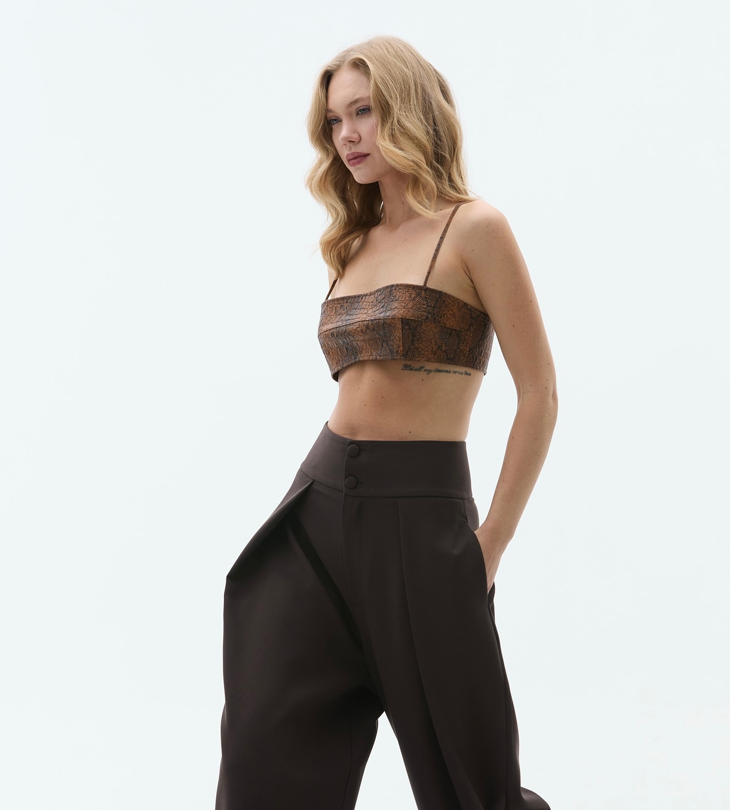 CORE PİTON DESENLİ VEGAN DERİ BRALET