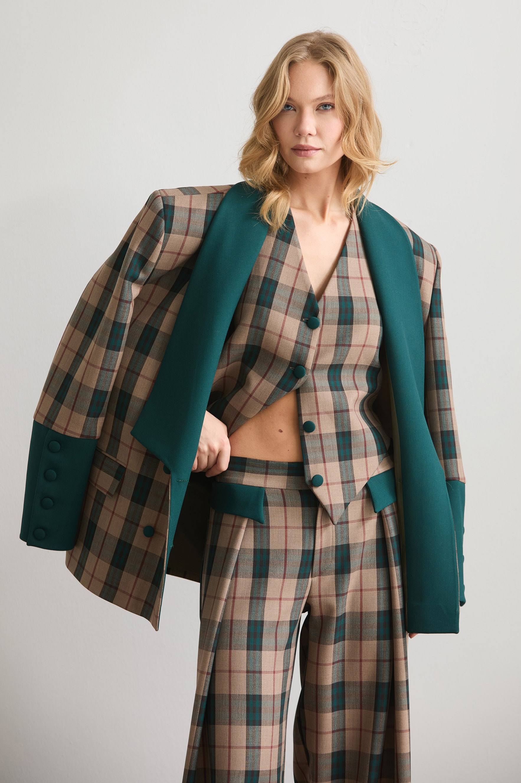 CLARE ÖZEL DİKİM OVERSIZE BLAZER CEKET