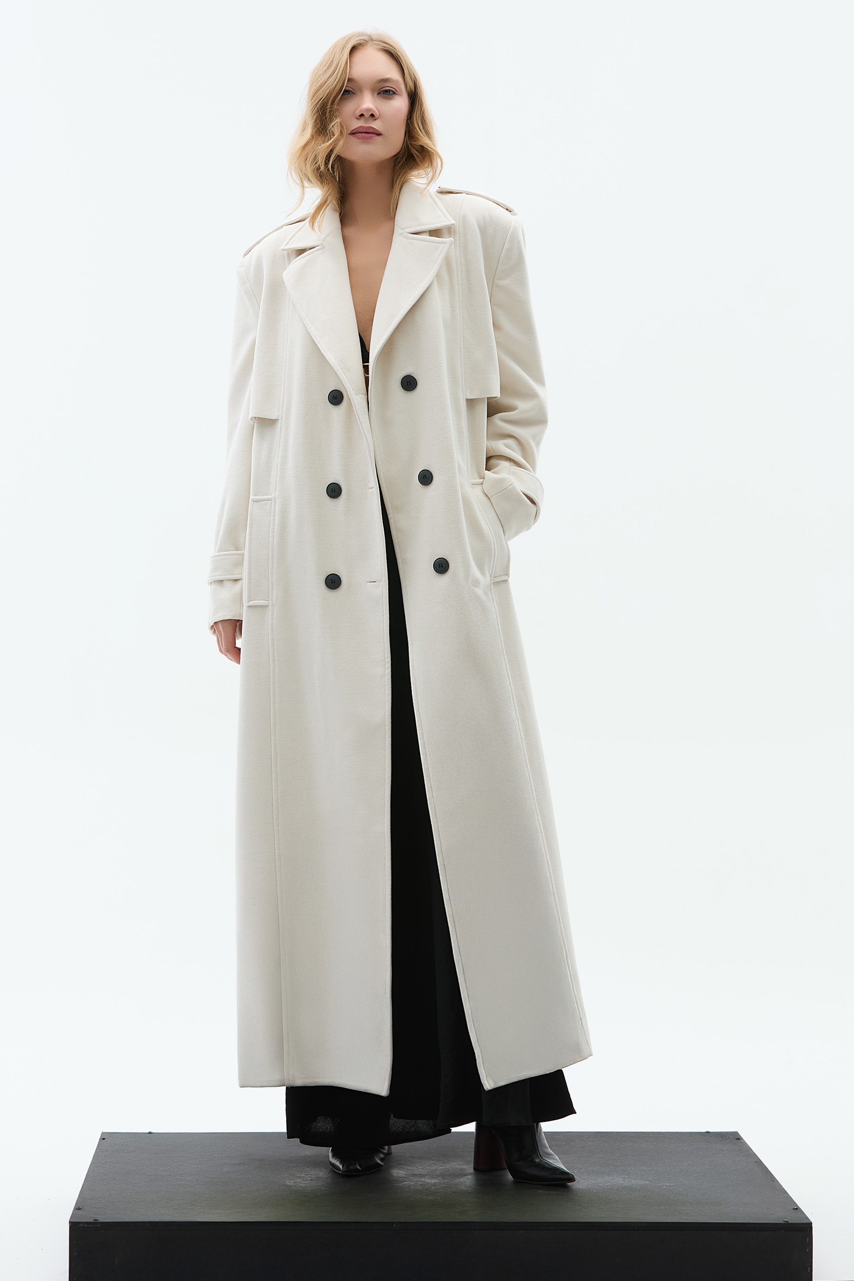 TINA BEYAZ KAŞMİR PALTO