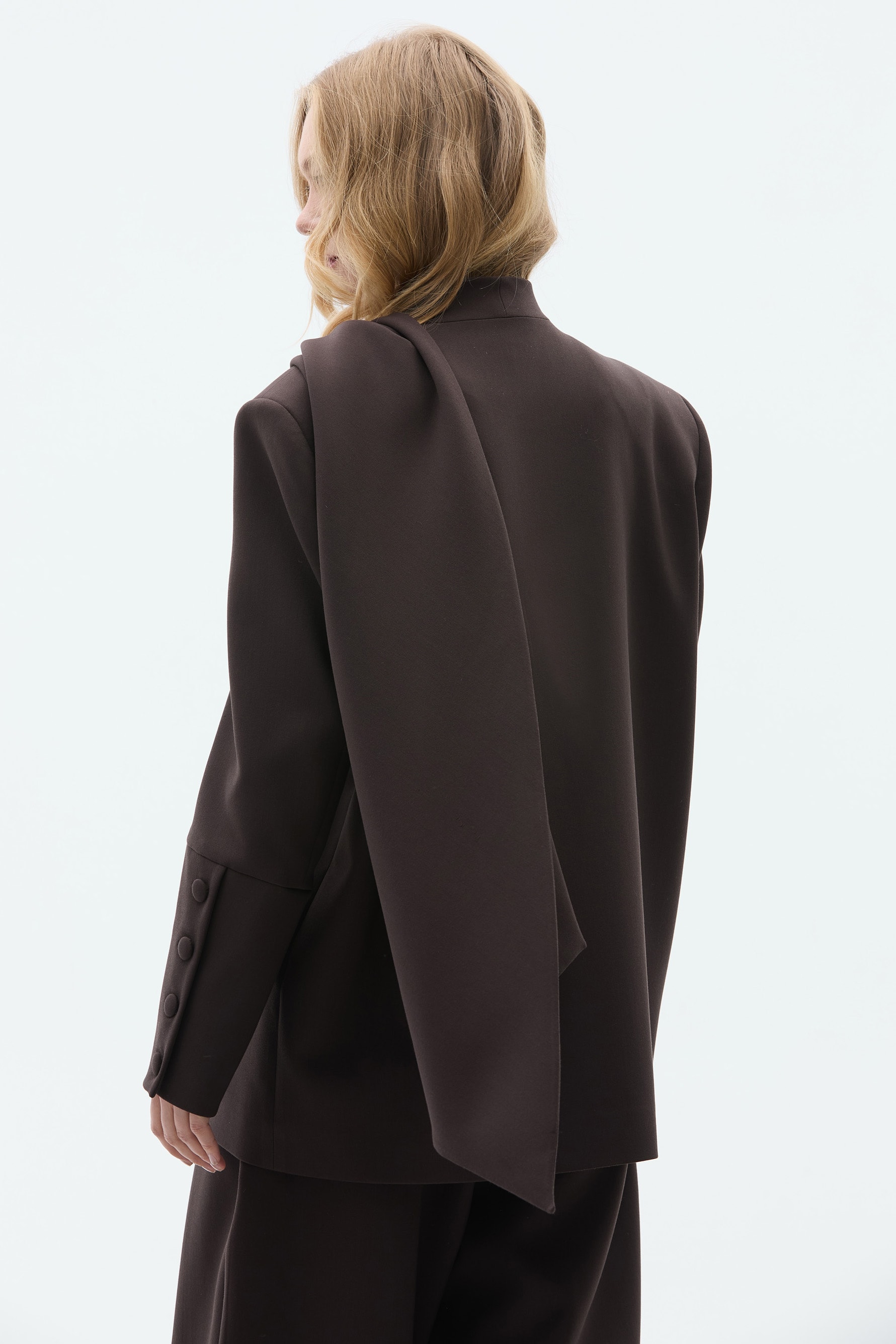 CLARE ATKI DETAYLI LOGOLU KAHVERENGİ BLAZER CEKET