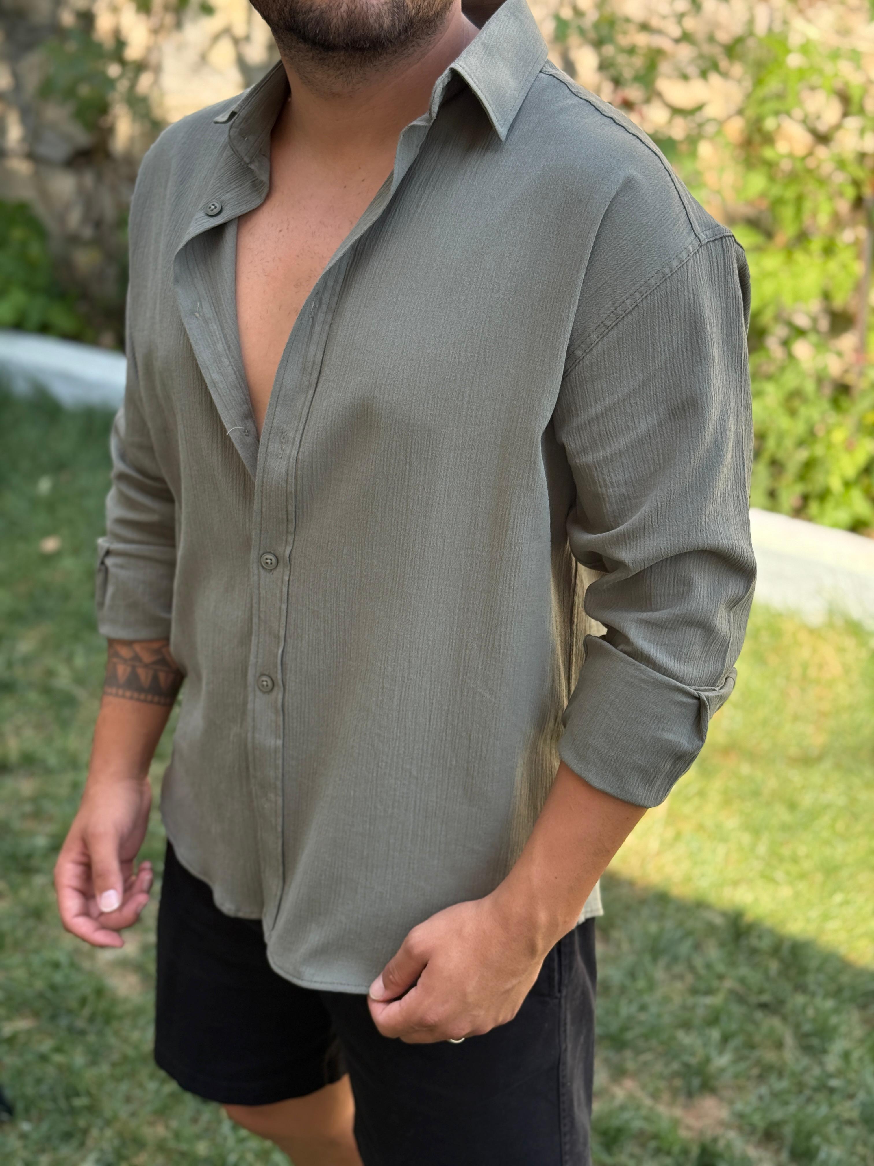 Kırinkıl Sırt Pile Detaylı Pamuklu Gömlek Haki Yeşil