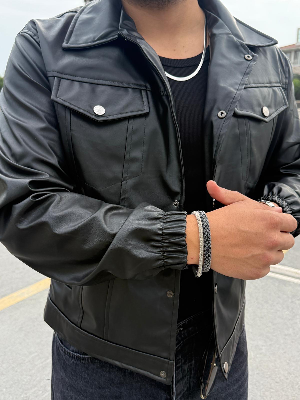 Üst Cep Kapaklı Deri Ceket  - Siyah