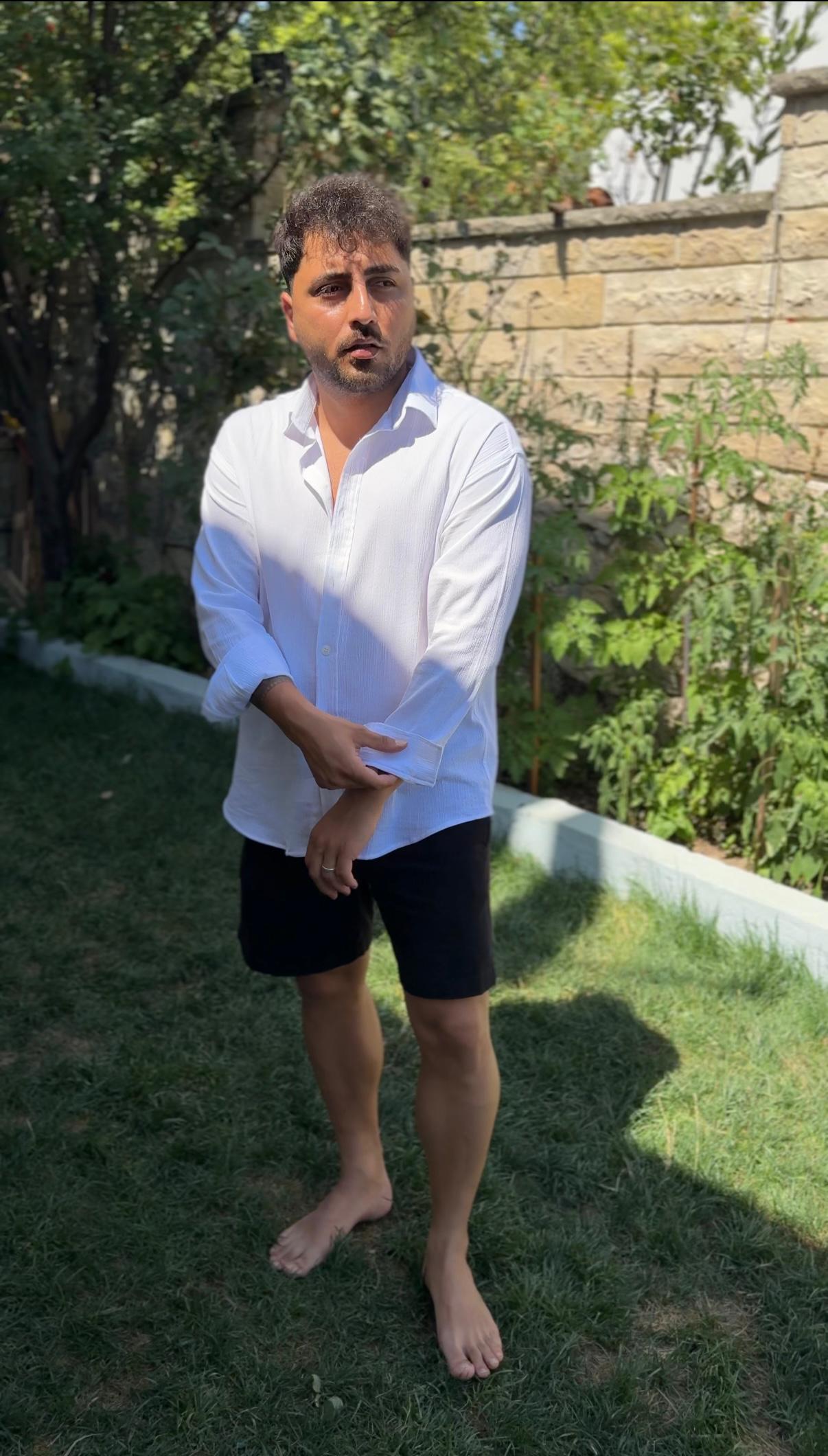 Kırinkıl Sırt Pile Detaylı Pamuklu Gömlek Beyaz