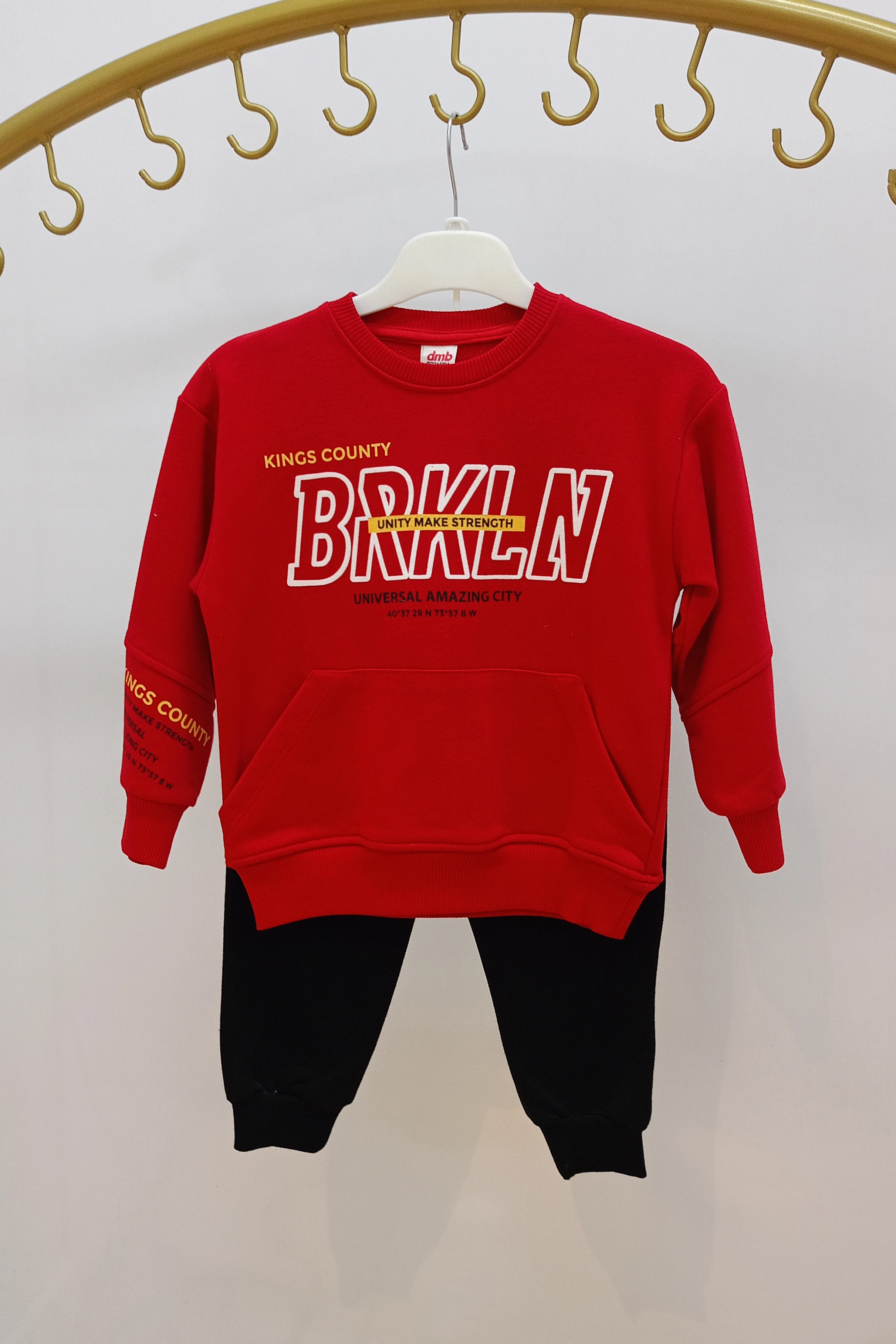 Kanguru Cepli Önü Yazı Detaylı Erkek Eşofman Takımı