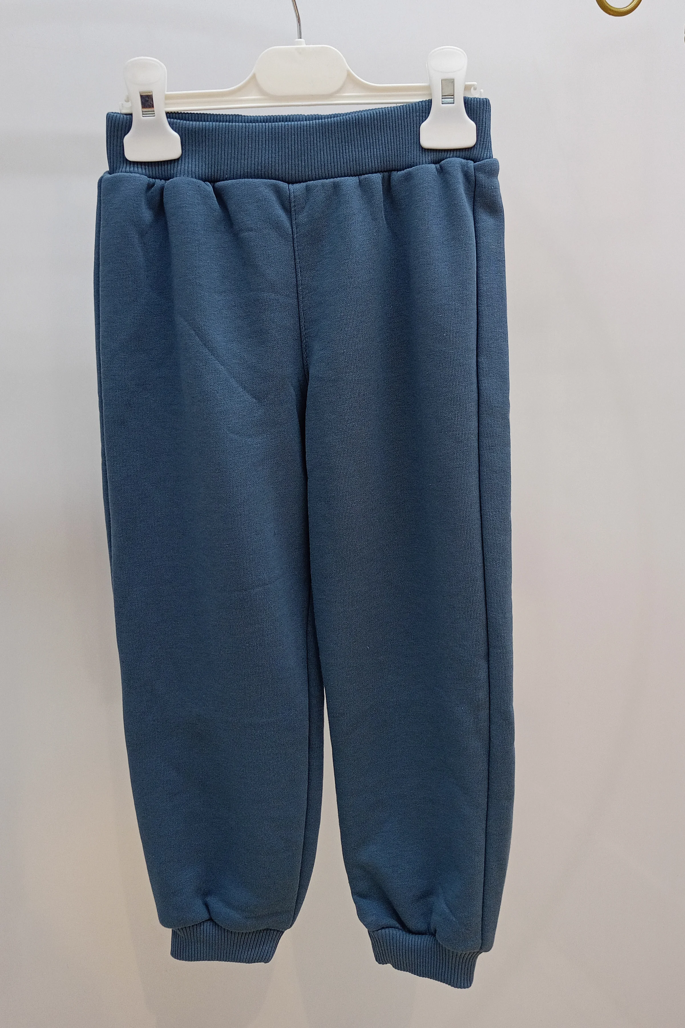 Önü Yazı ve Ayıcık Baskılı Erkek Eşofman Takımı