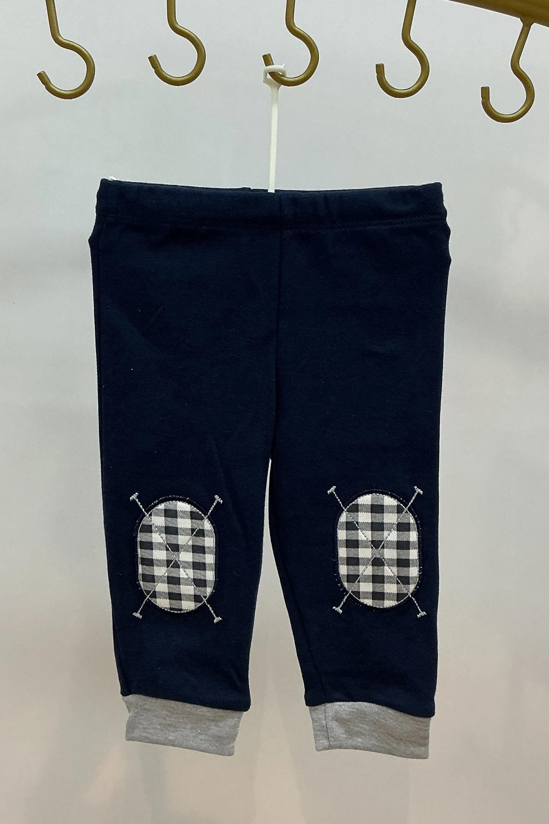 Ekose Cepli Elyaf Yazı ve Figür Detaylı Yelekli Takım