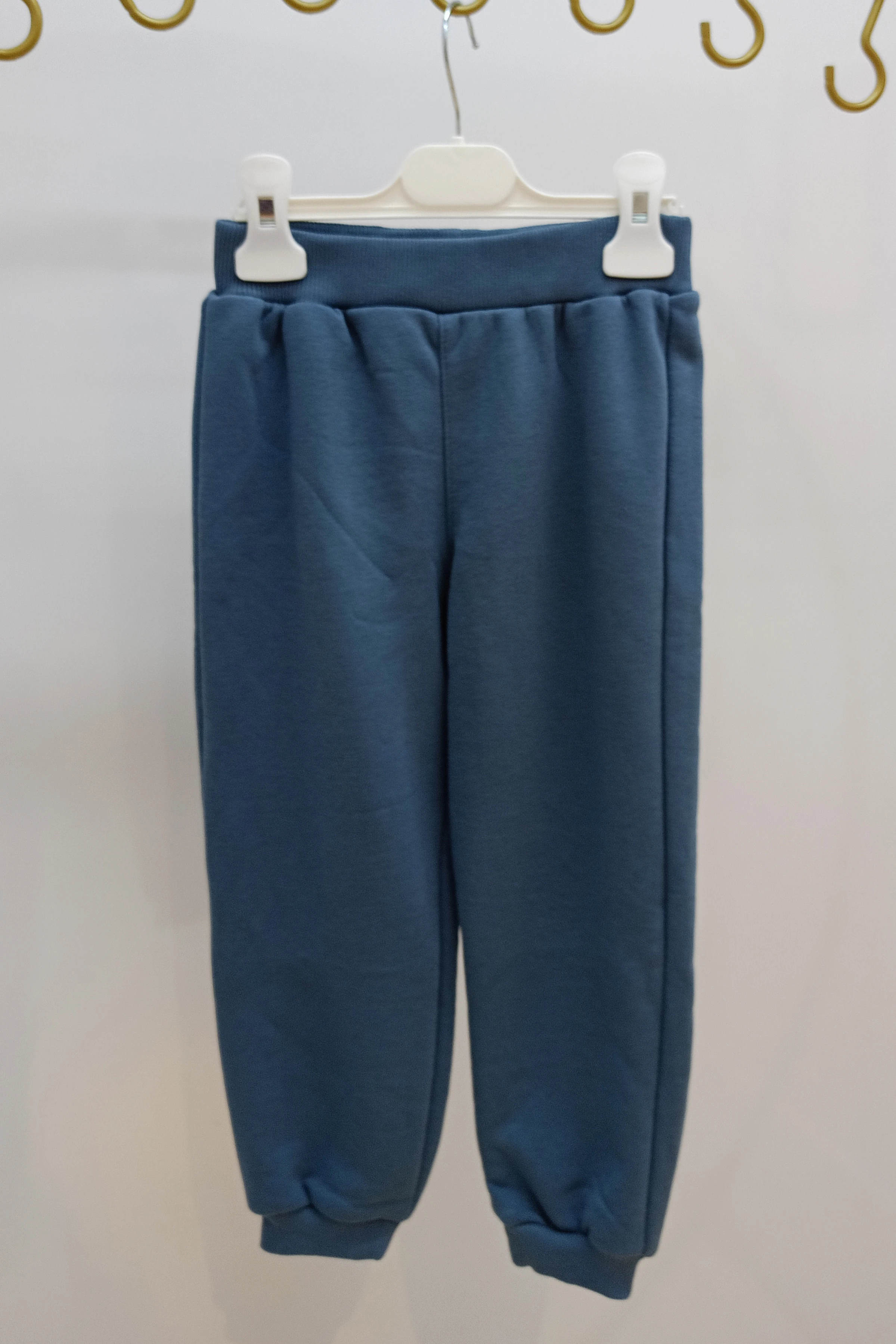 Önü Yazı ve Ayıcık Baskılı Erkek Eşofman Takımı