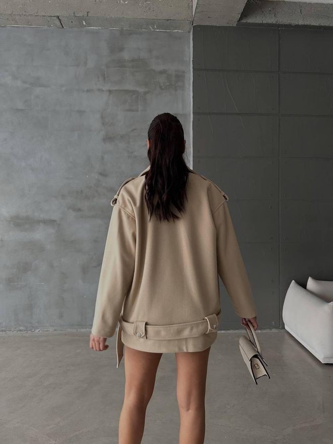 Kuşak Detaylı Oversize Kaşe Mont-Bej