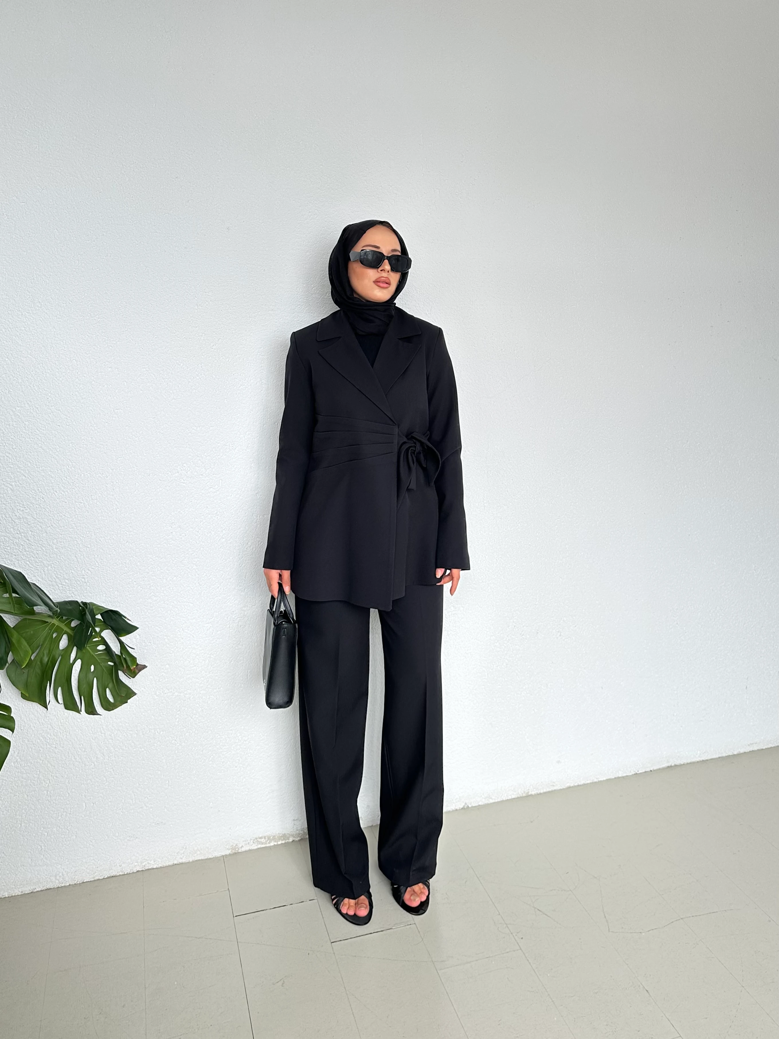 Belden Bağlamalı Tasarım Takım - Siyah