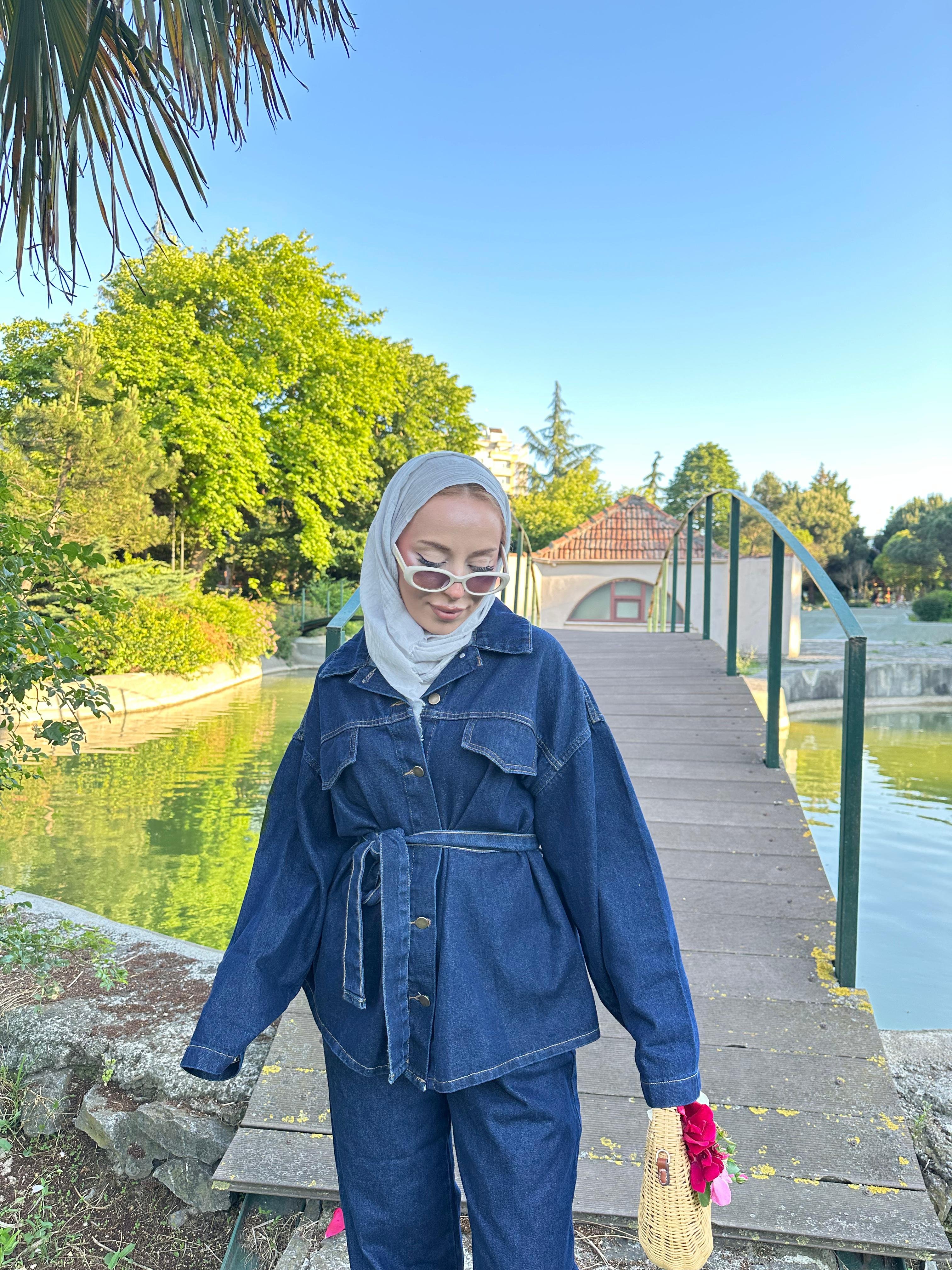 Belden Kuşaklı Kot Takım