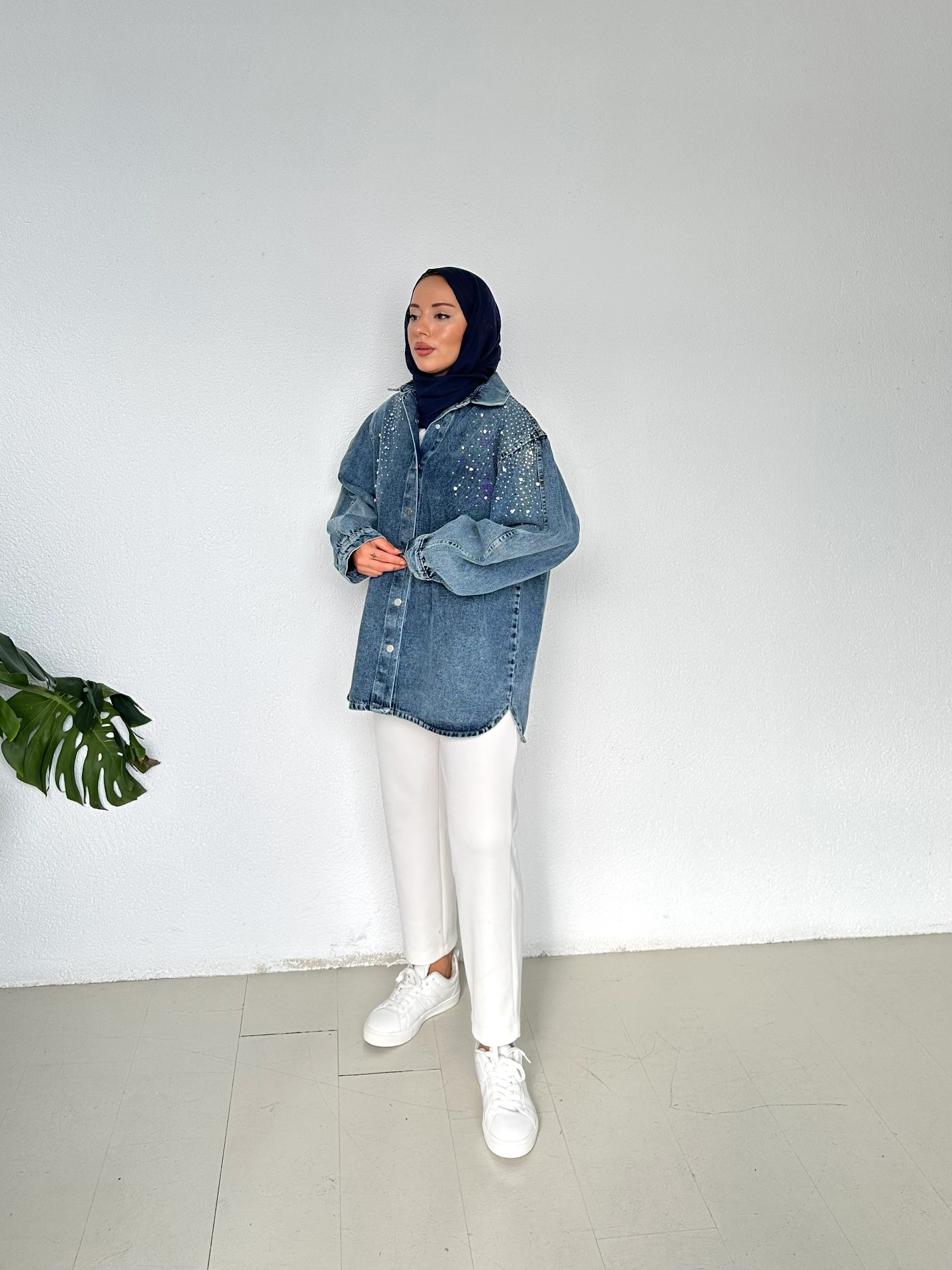 Oversize Balon Kol Taşlı Kot Ceket