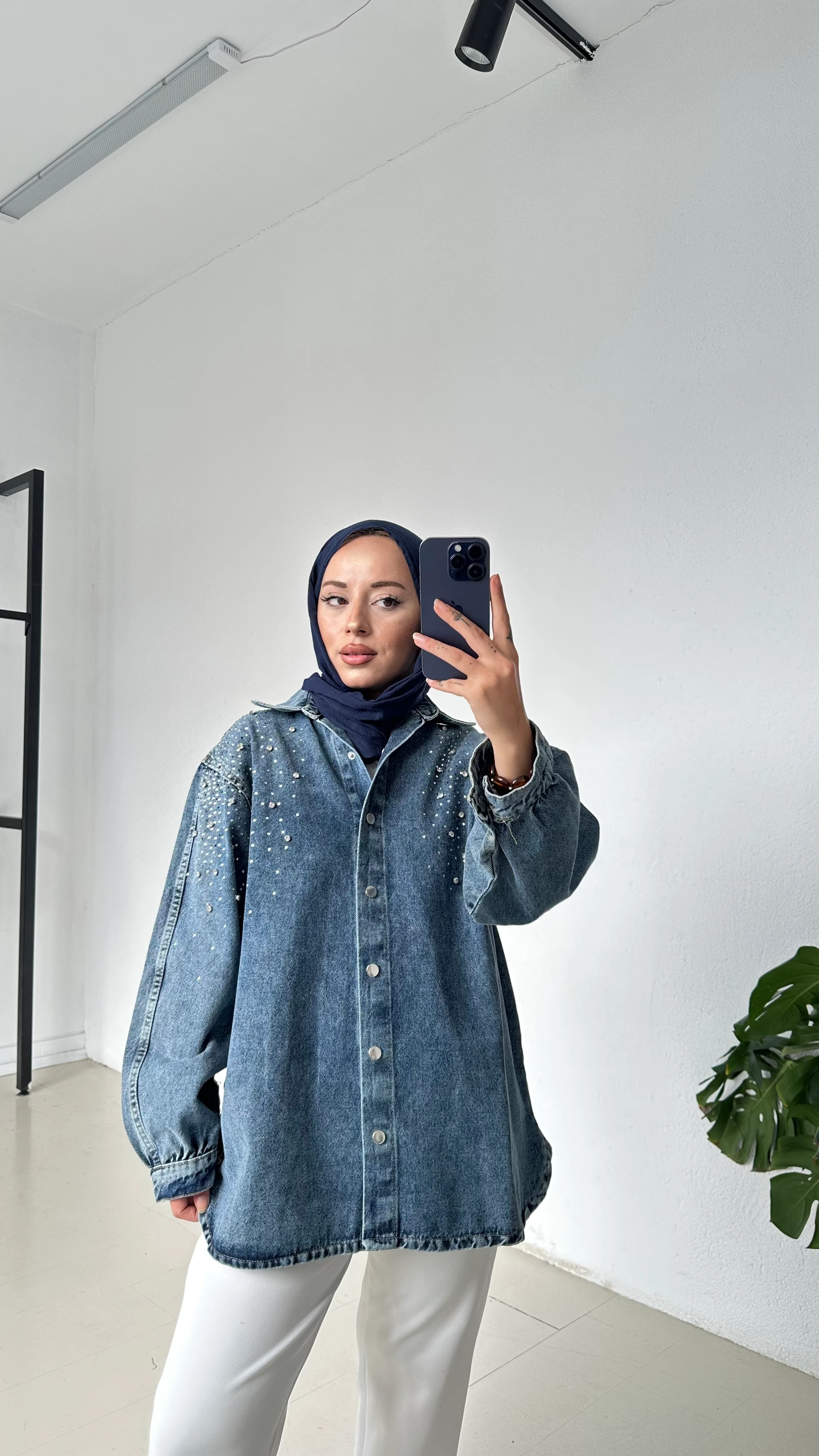 Oversize Balon Kol Taşlı Kot Ceket