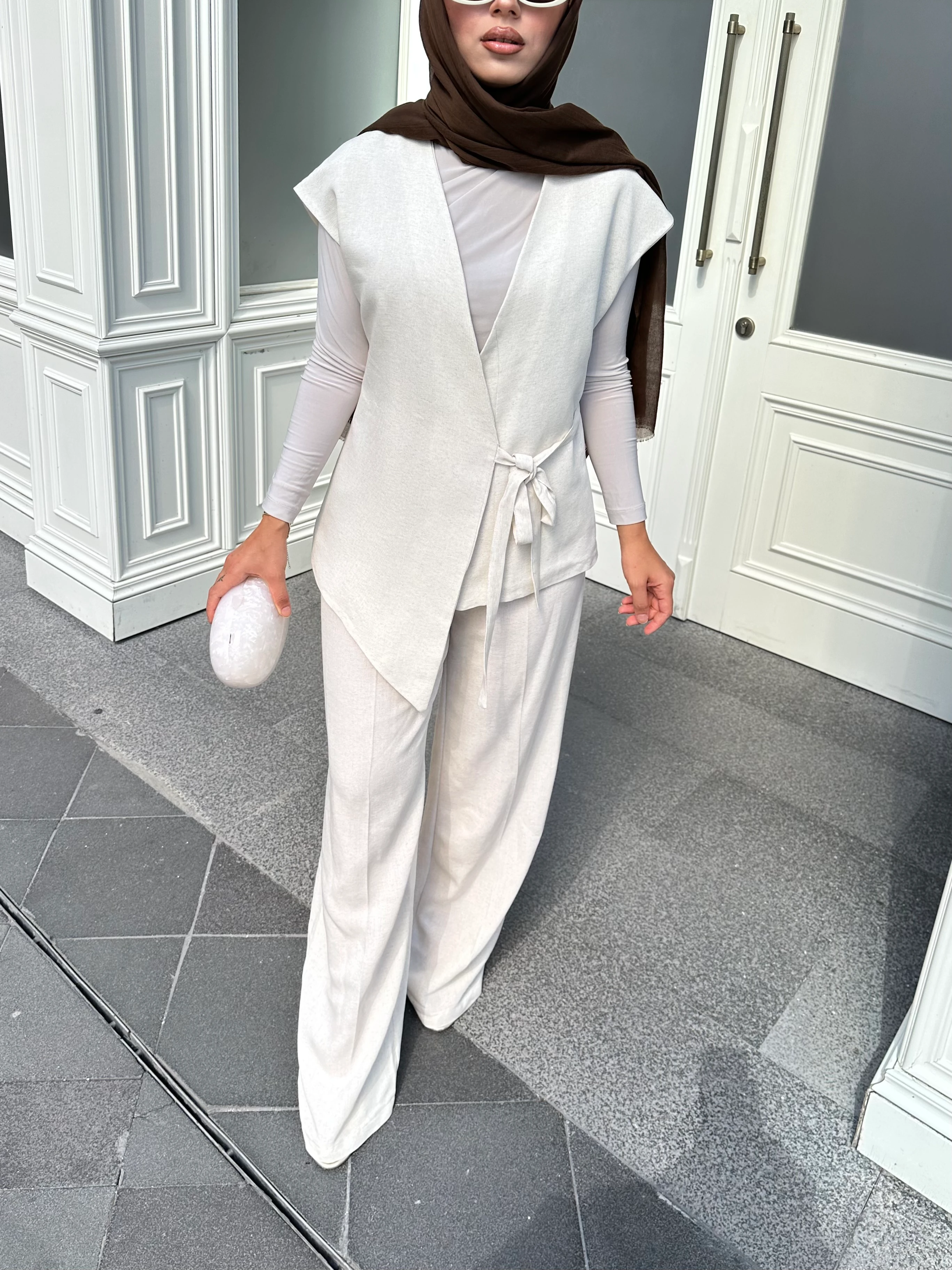 Asimetrik Kesim Keten Takım