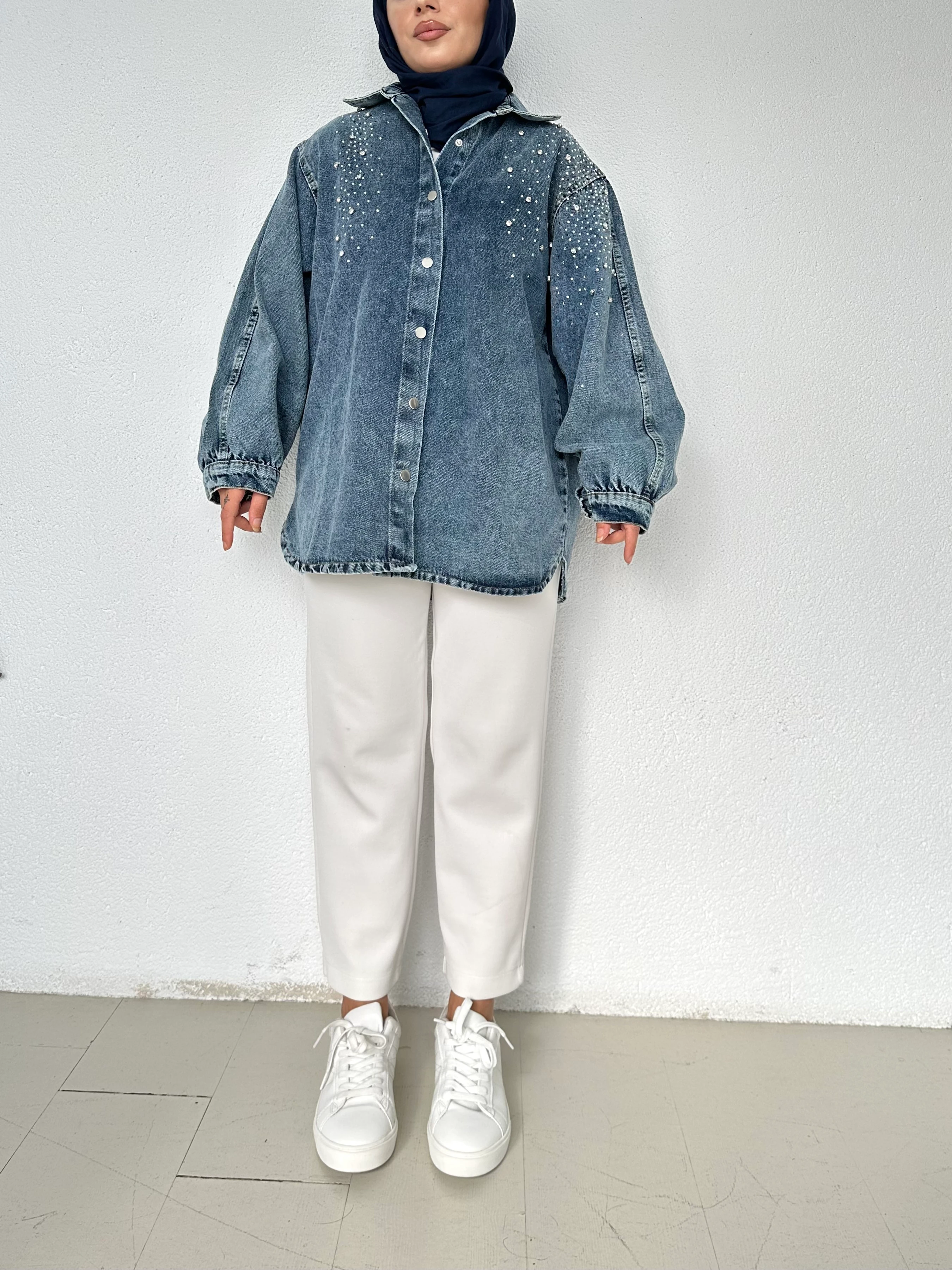 Oversize Balon Kol Taşlı Kot Ceket