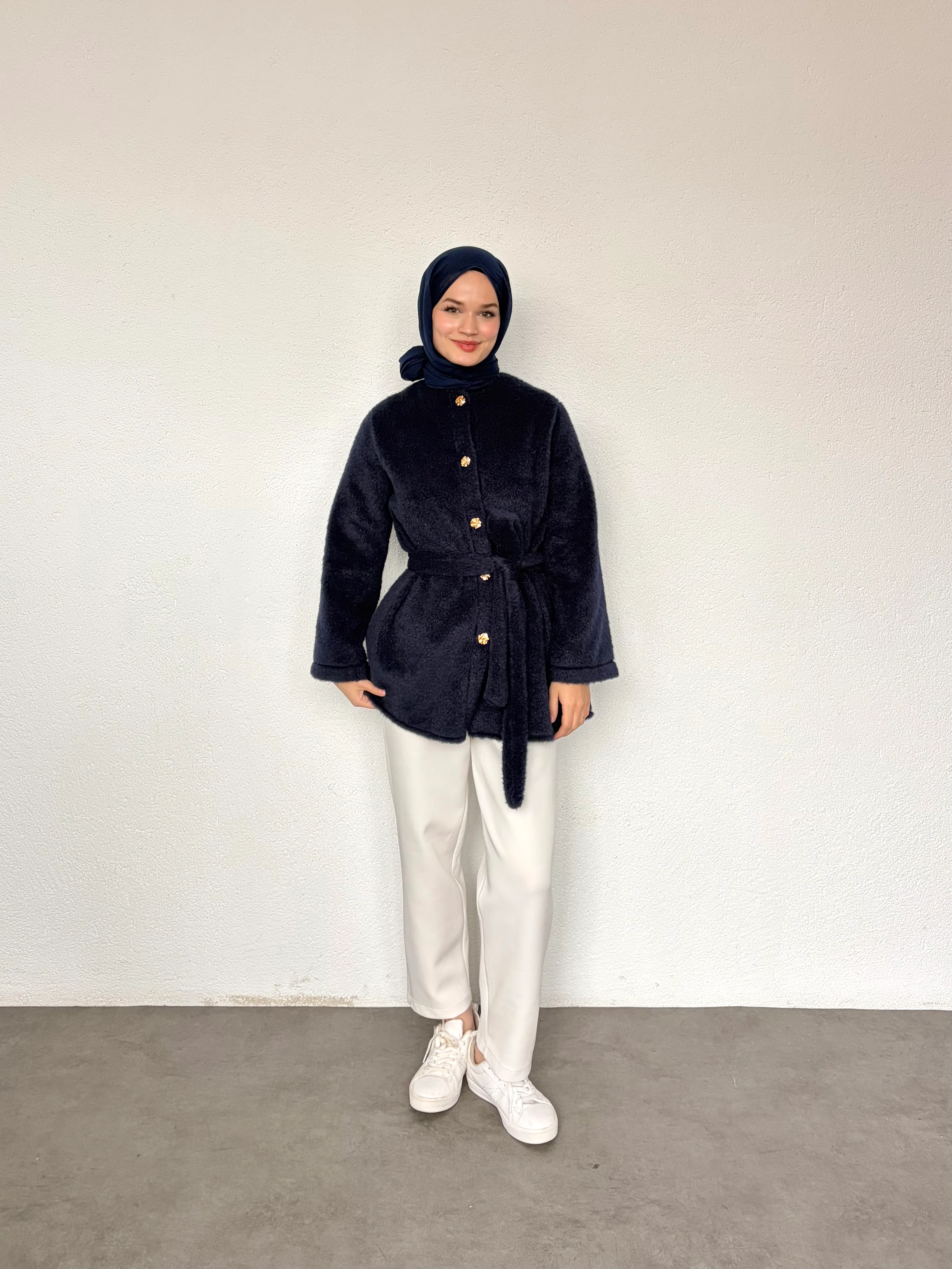 Gold Düğmeli Peluş Ceket - Lacivert