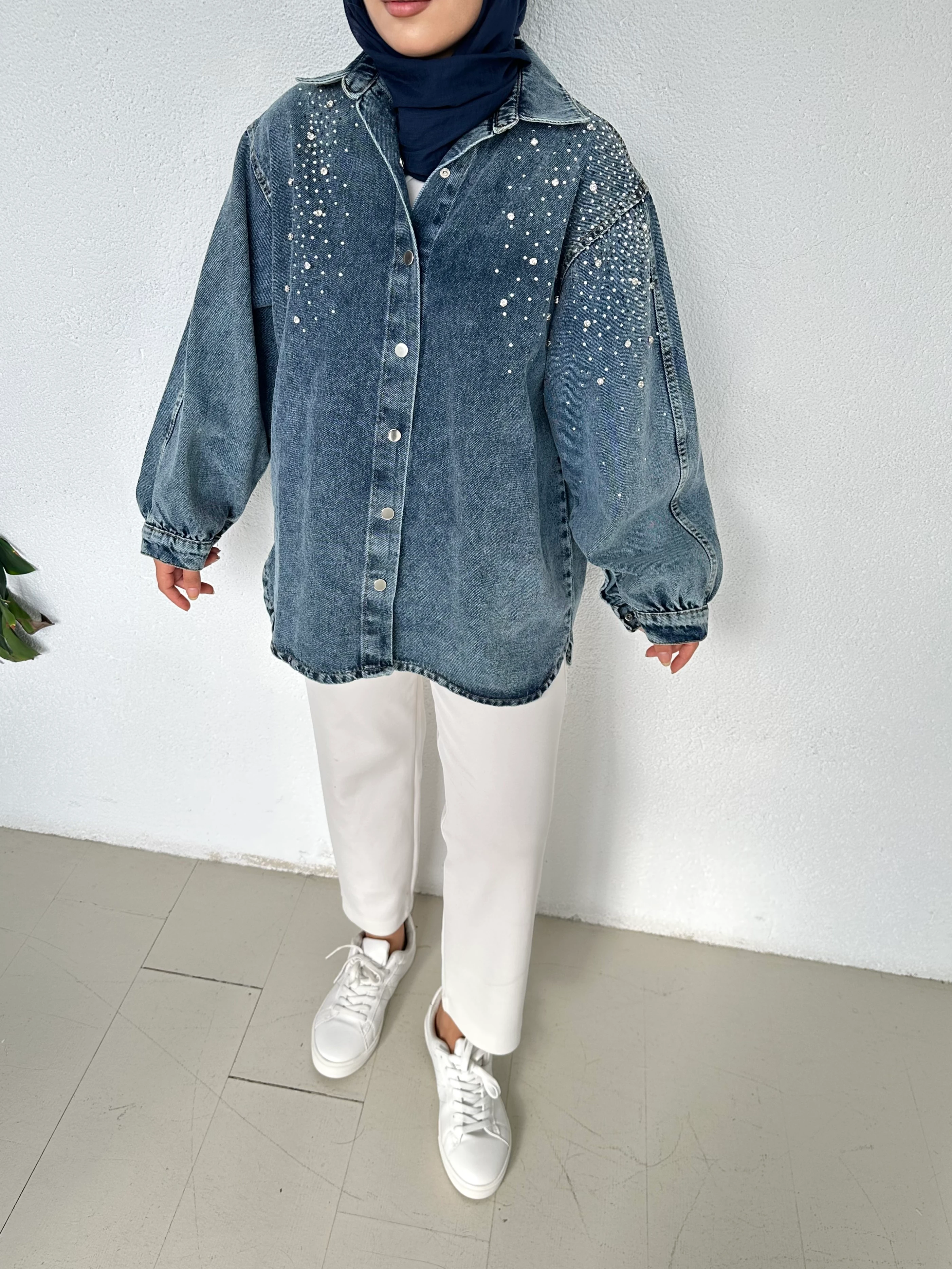 Oversize Balon Kol Taşlı Kot Ceket