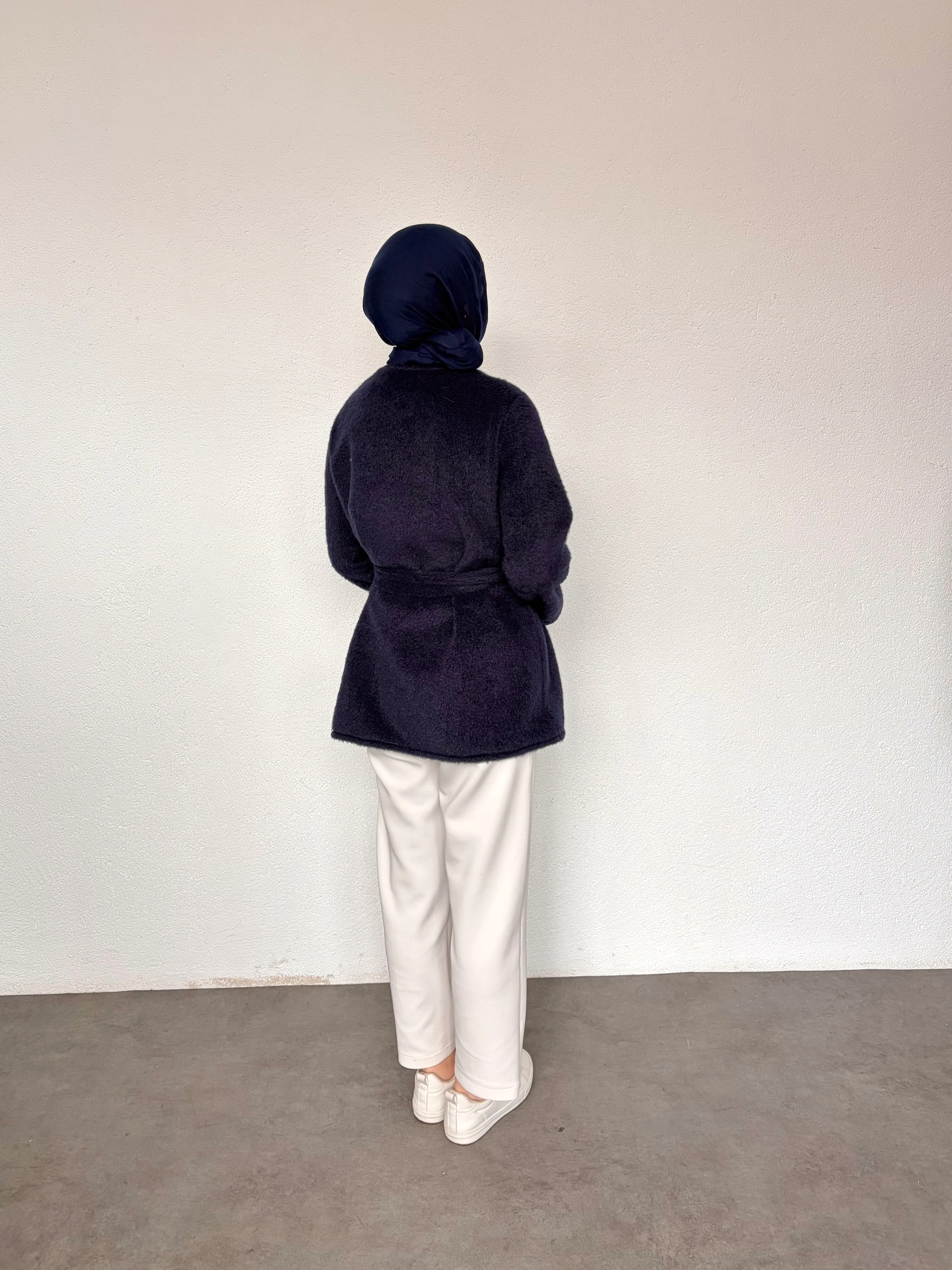 Gold Düğmeli Peluş Ceket