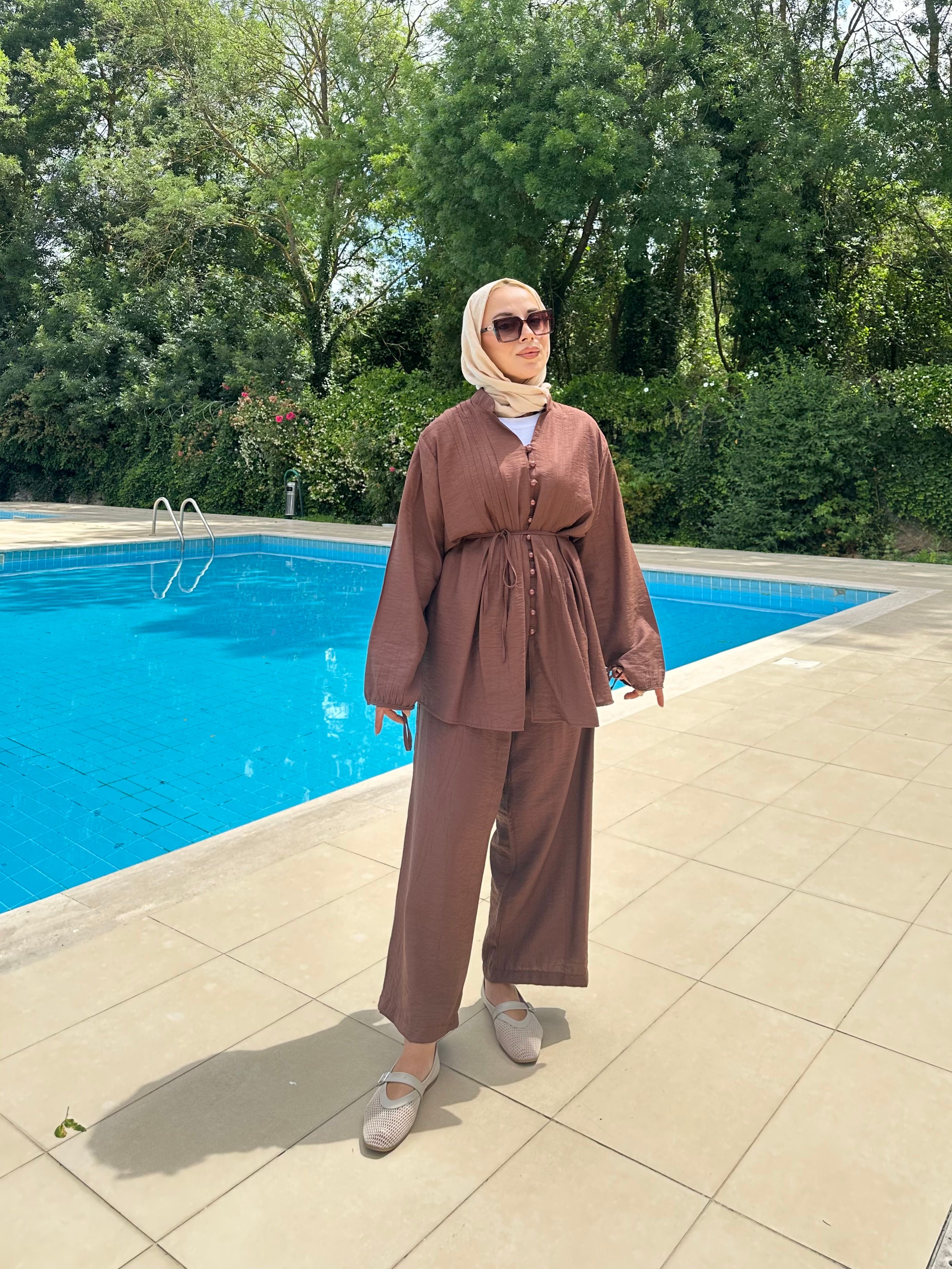 Kemerli Tensel Takım - Kahve