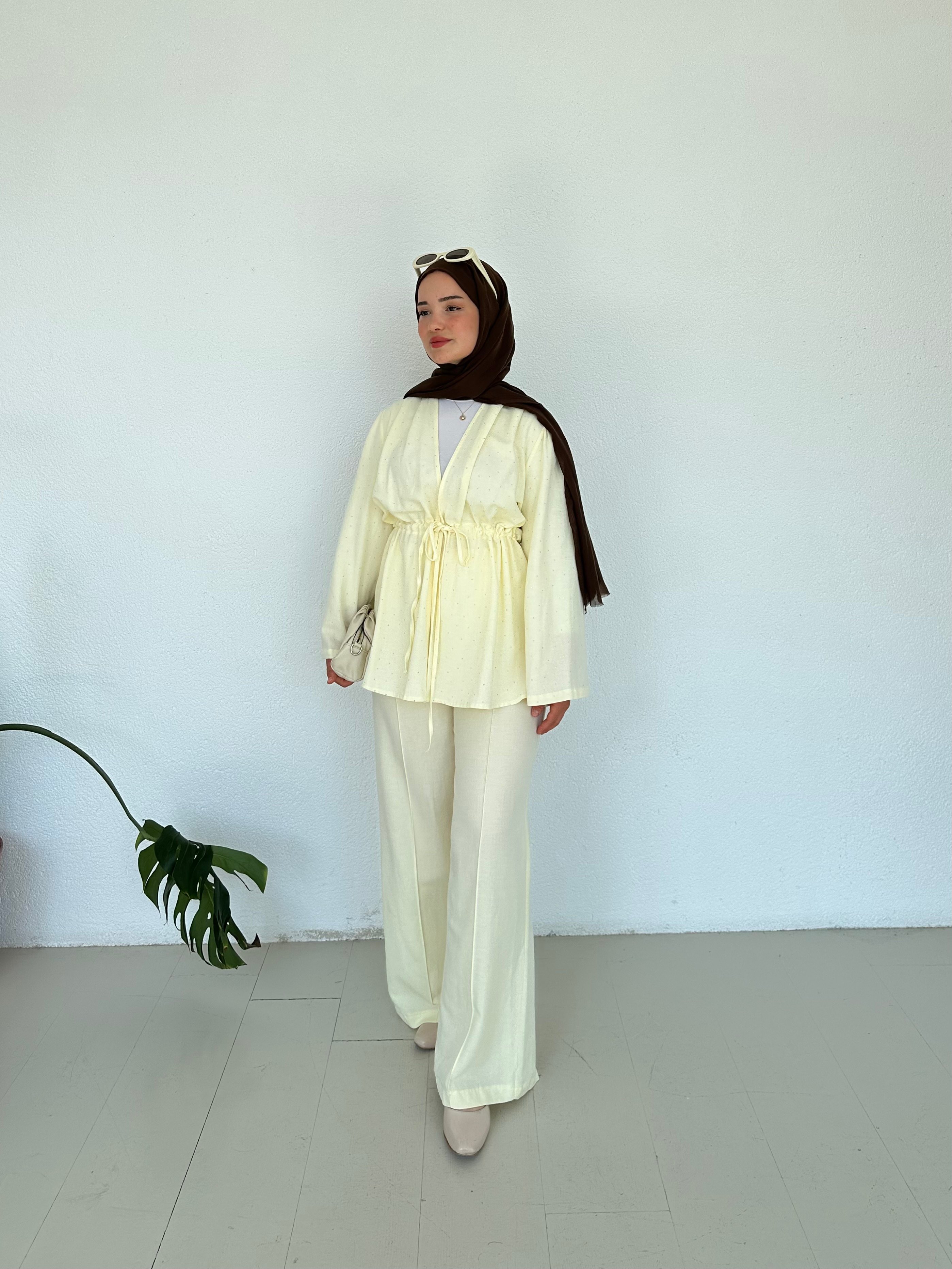 Taşlı Keten Takım - sarı